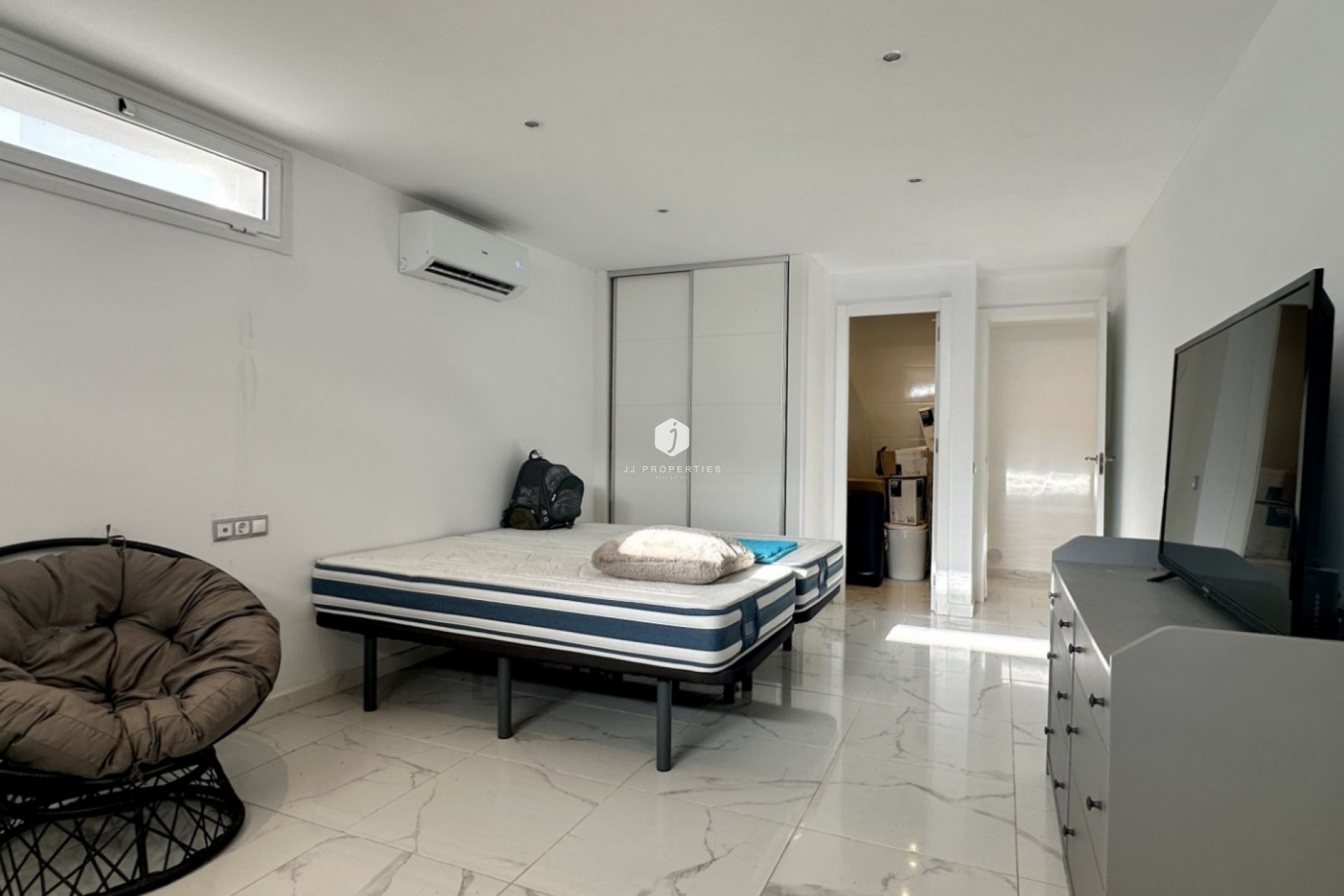 Resale - Villa -
Rojales - Inland