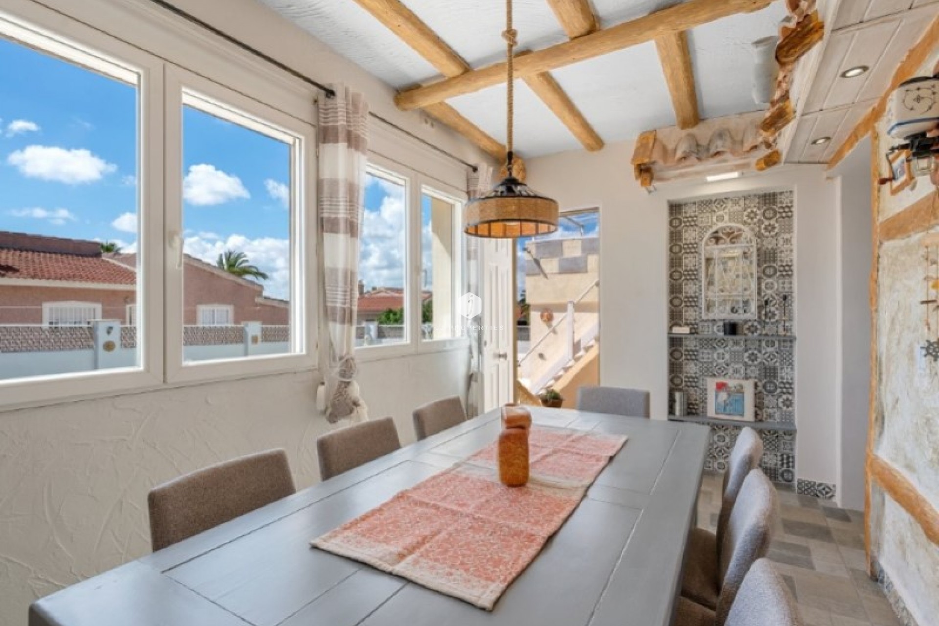 Resale - Villa -
Rojales - Inland