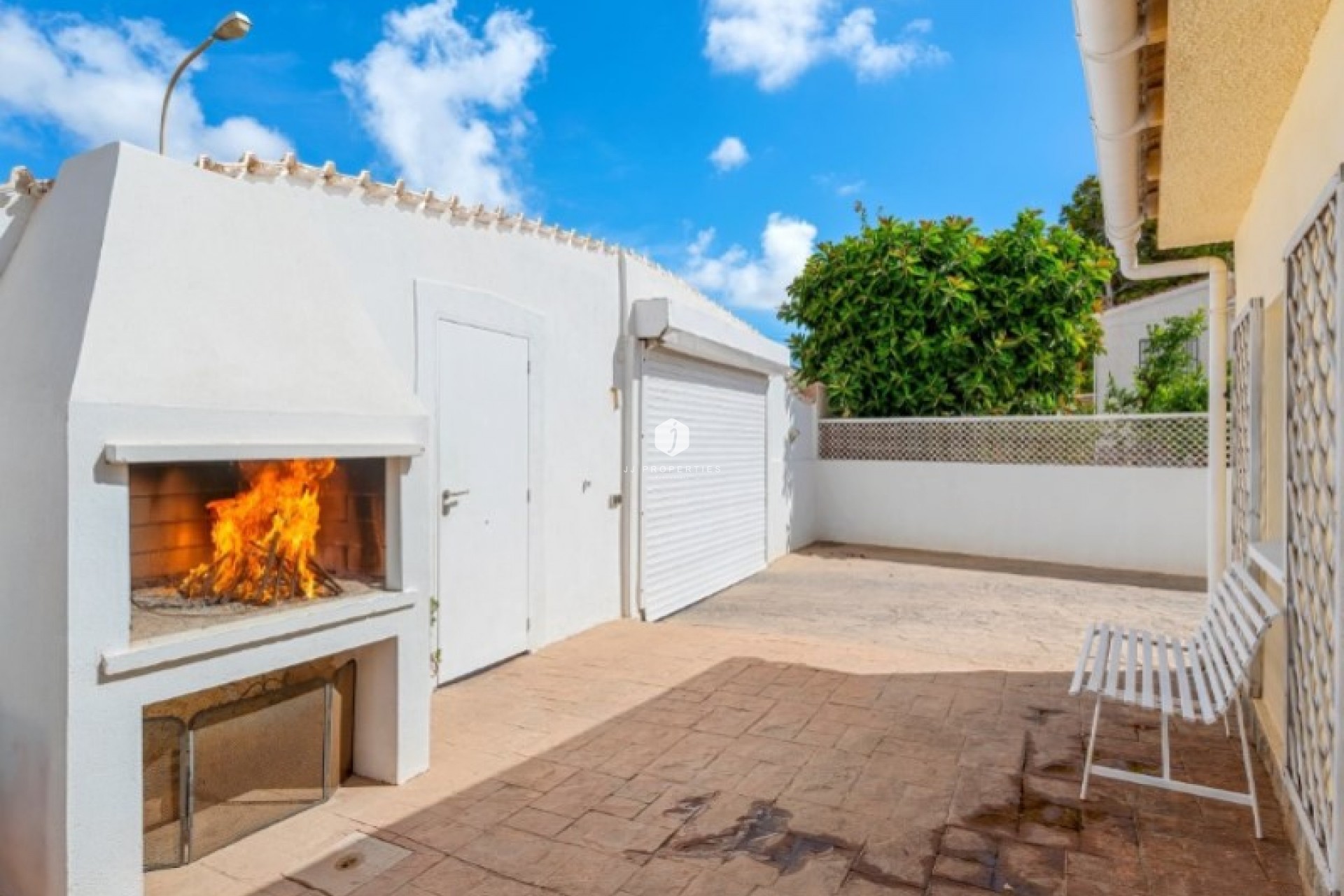 Resale - Villa -
Rojales - Inland