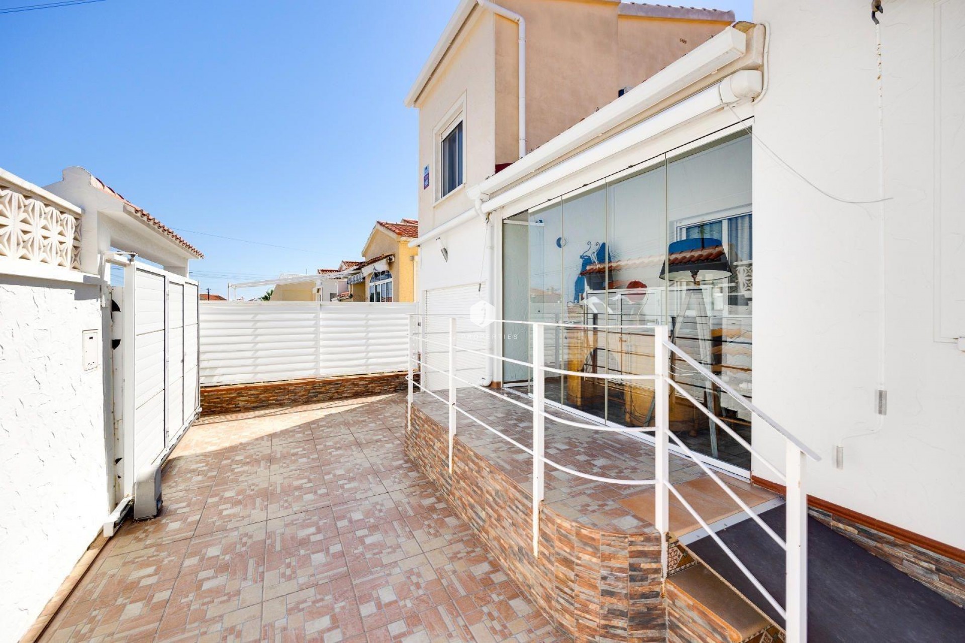 Resale - Villa -
San Fulgencio - La Marina