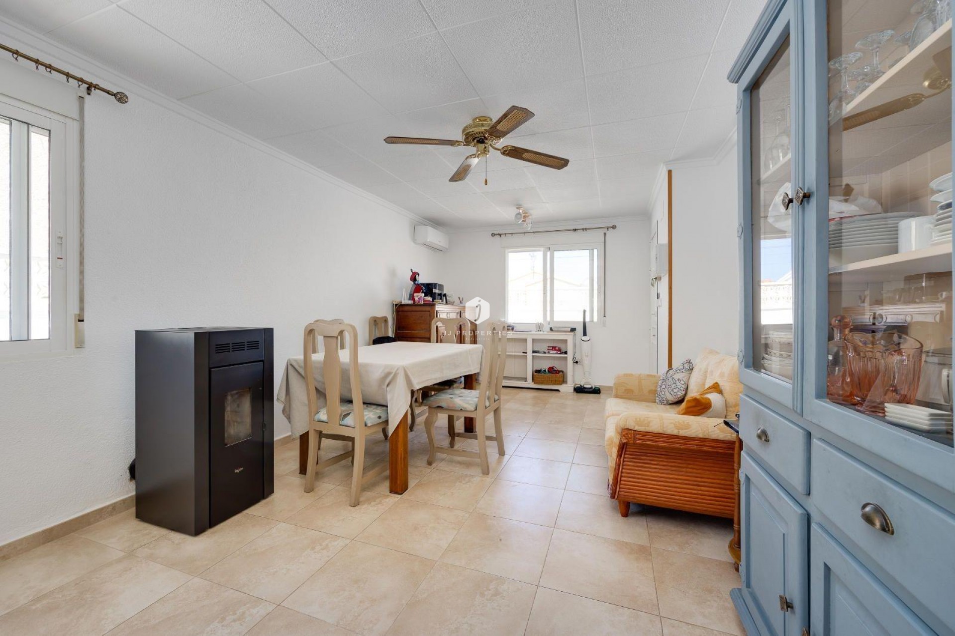 Resale - Villa -
San Fulgencio - La Marina