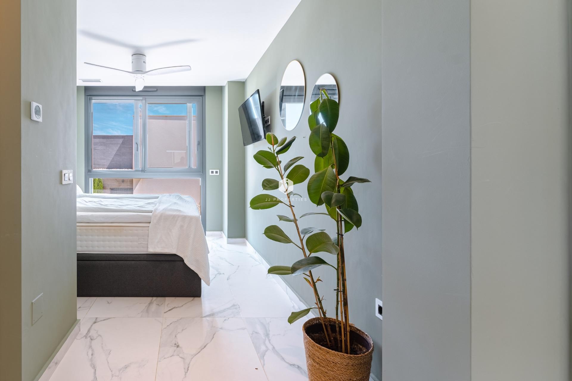 Resale - Villa -
San Miguel de Salinas - Bellavista