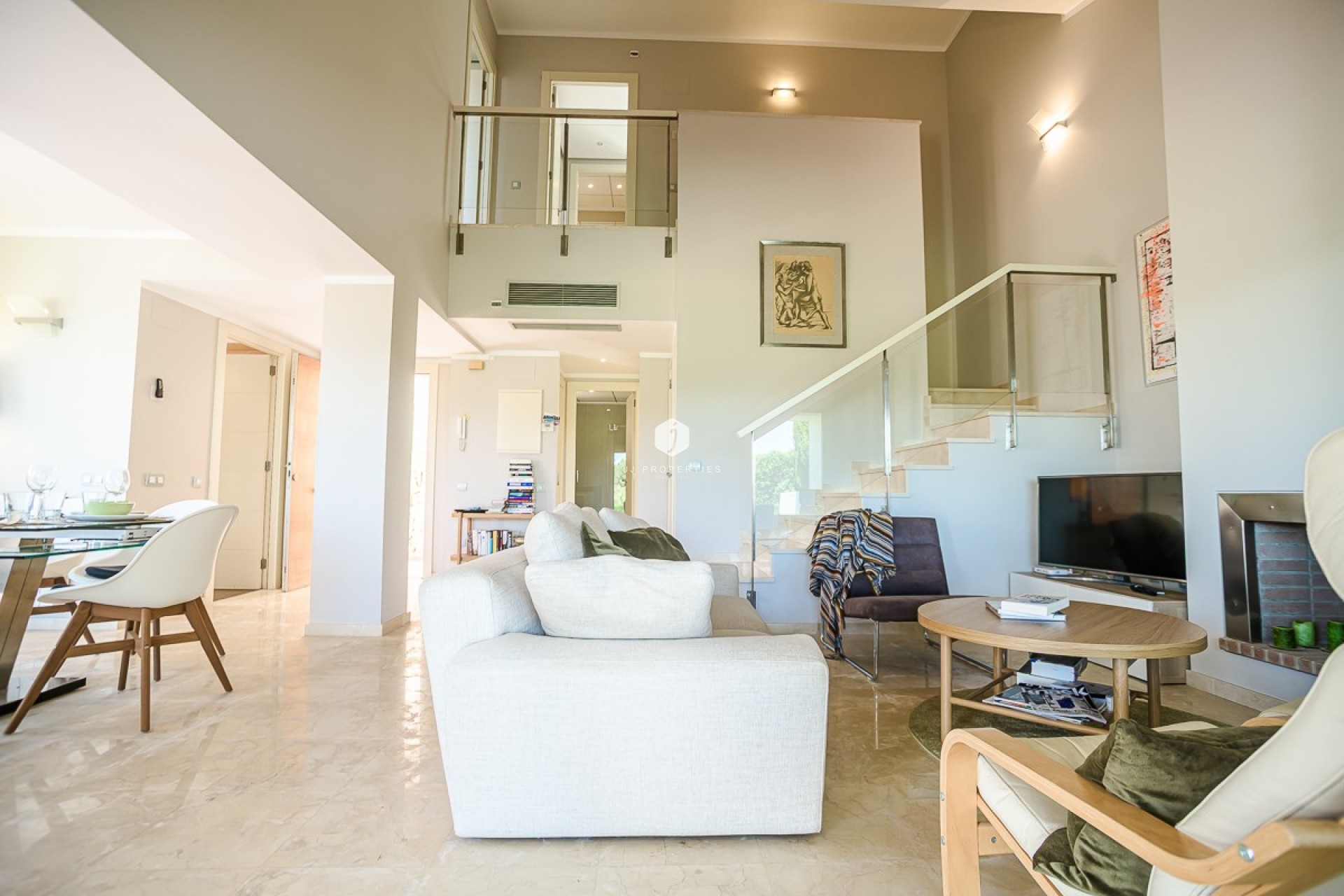 Resale - Villa -
San Miguel de Salinas - Inland