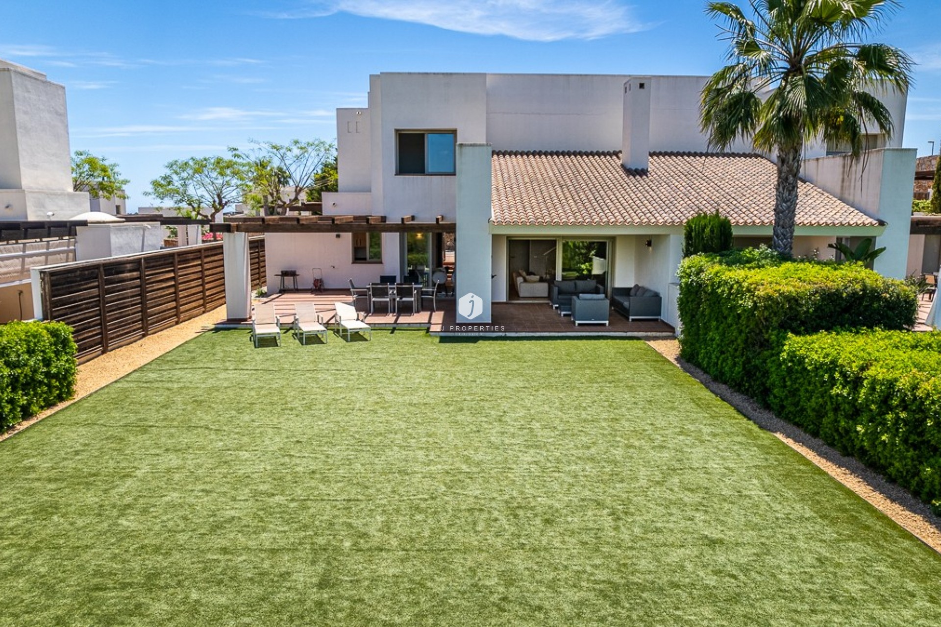 Resale - Villa -
San Miguel de Salinas - Inland