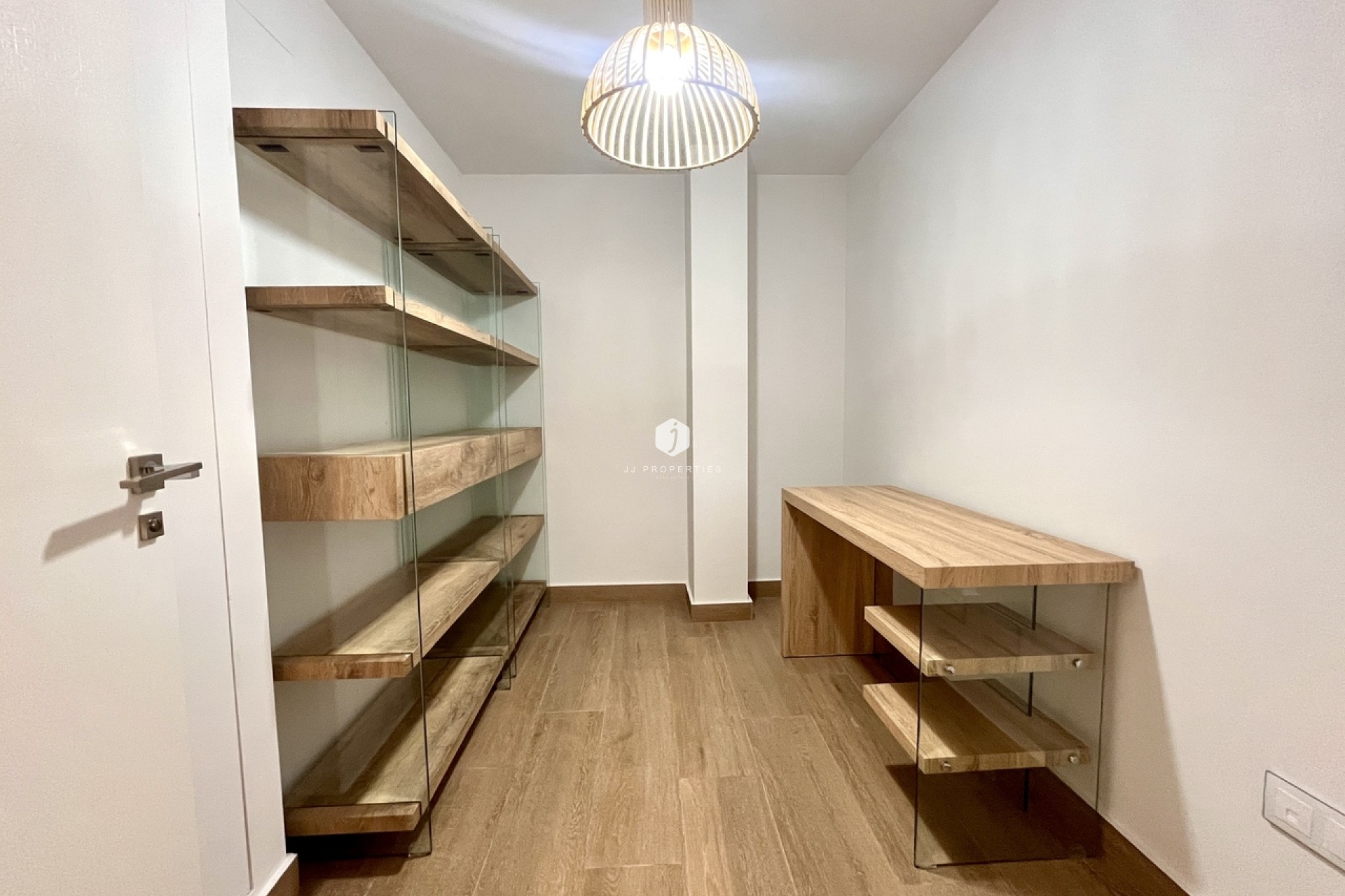 Resale - Villa -
San Miguel de Salinas - Inland