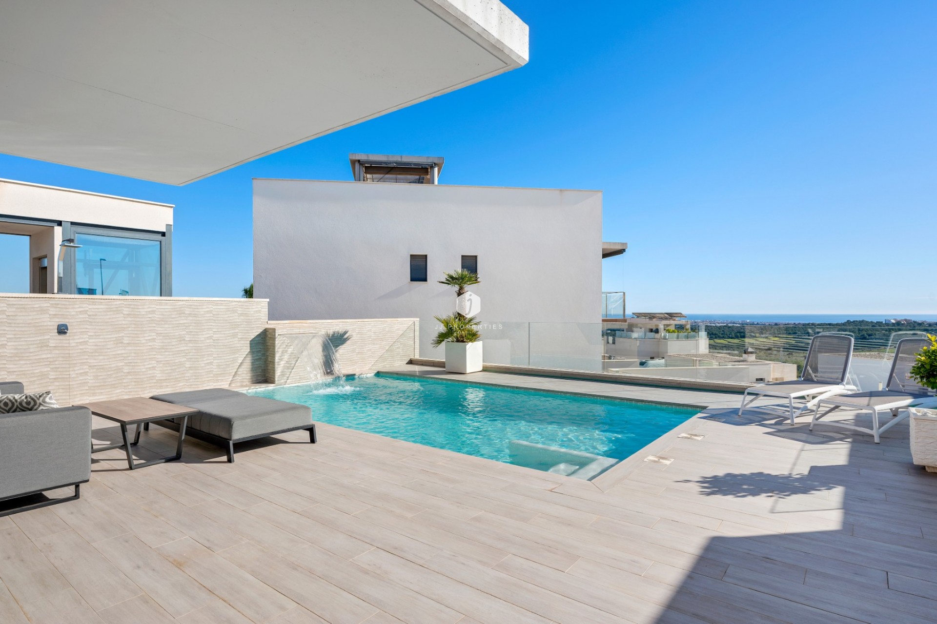 Resale - Villa -
San Miguel de Salinas - Inland