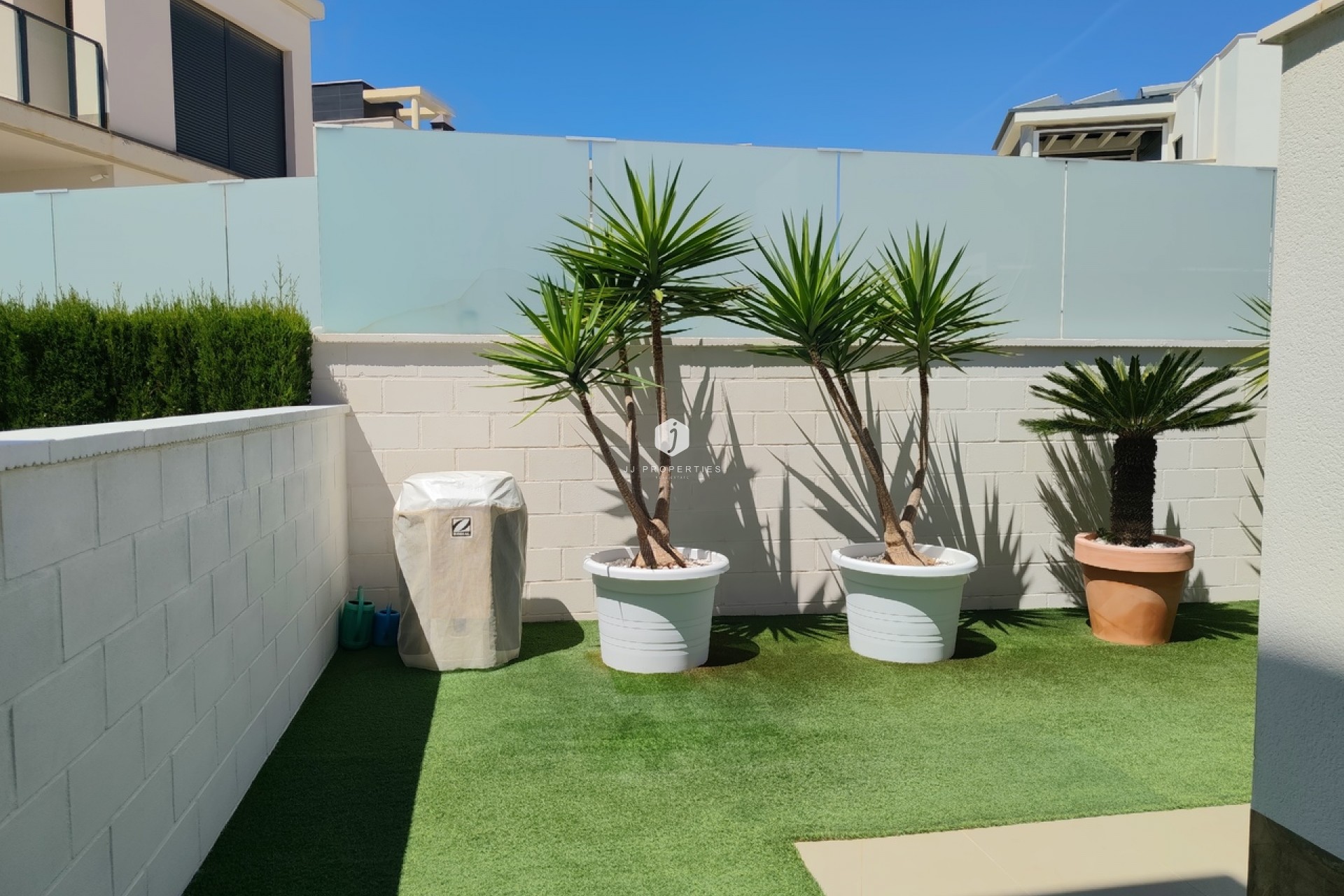 Resale - Villa -
San Miguel de Salinas - Inland