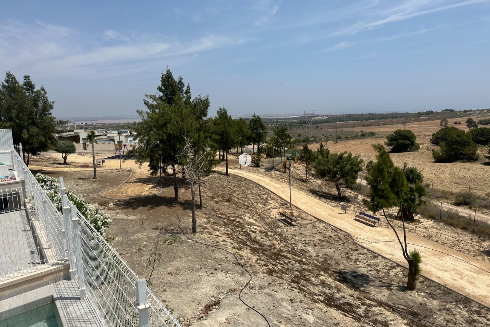 Resale - Villa -
San Miguel de Salinas - Inland