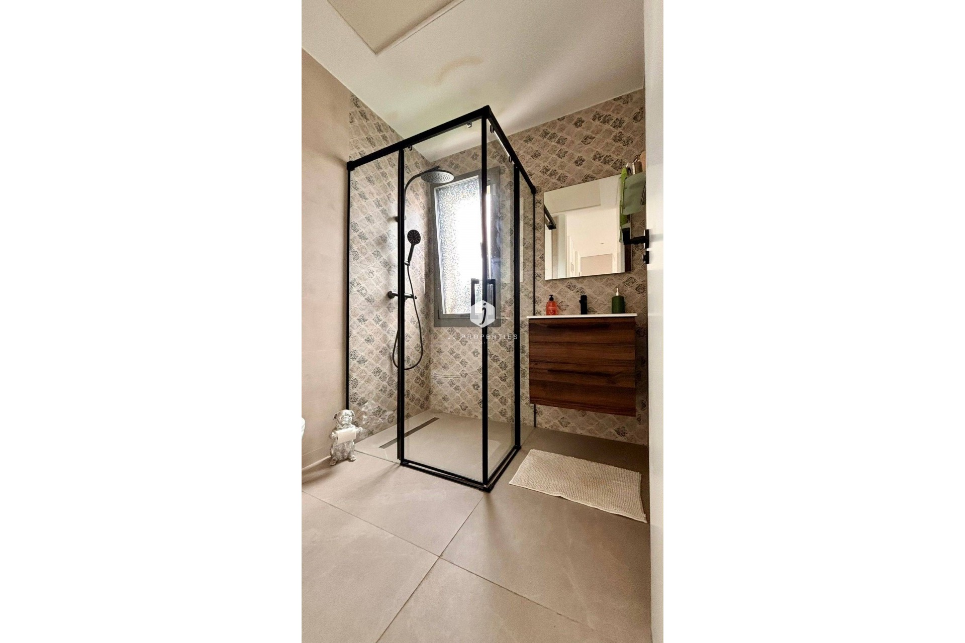 Resale - Villa -
San Miguel de Salinas - Urbanizacion Blue Lagoon