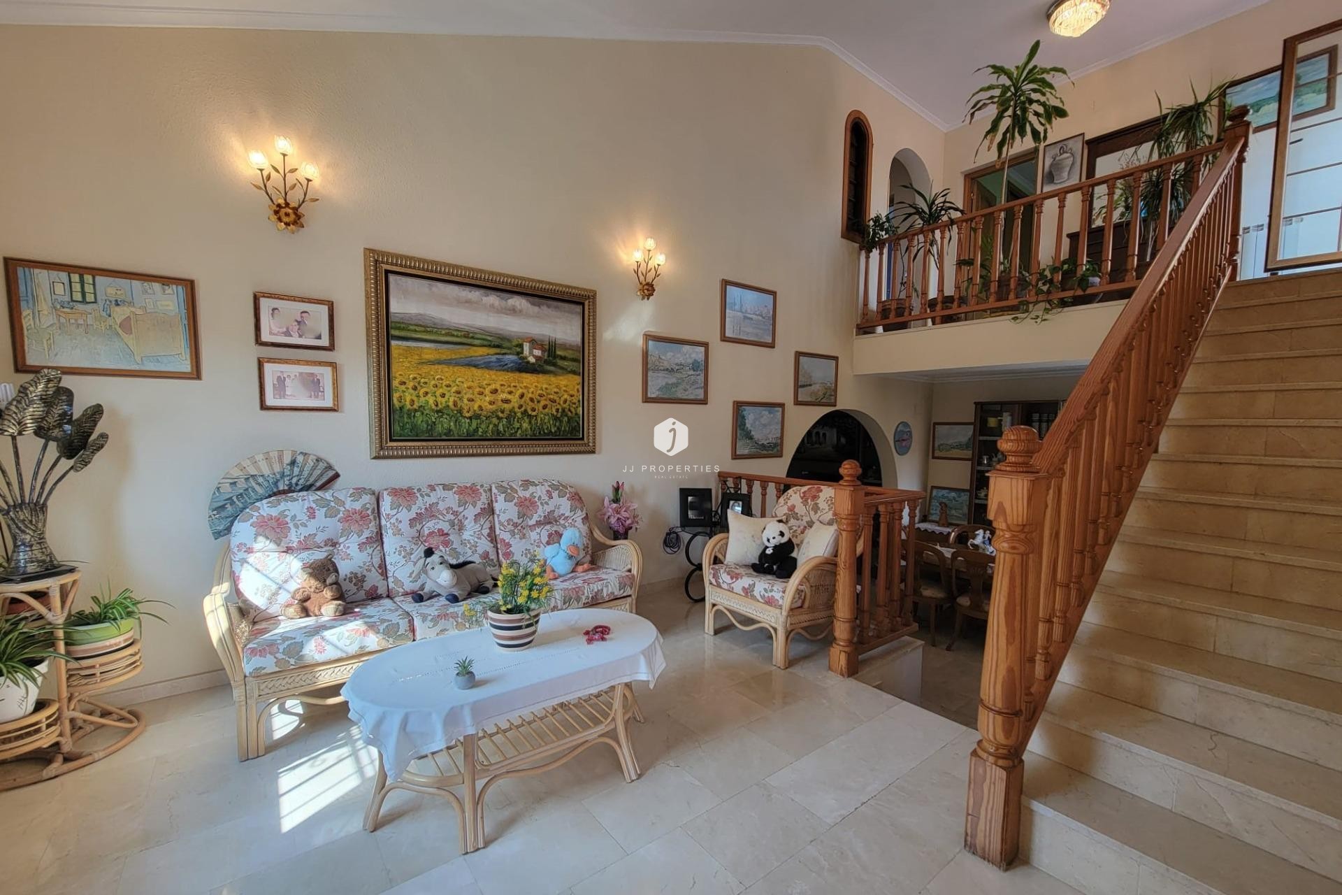 Resale - Villa -
Torrevieja - aguas nuevas