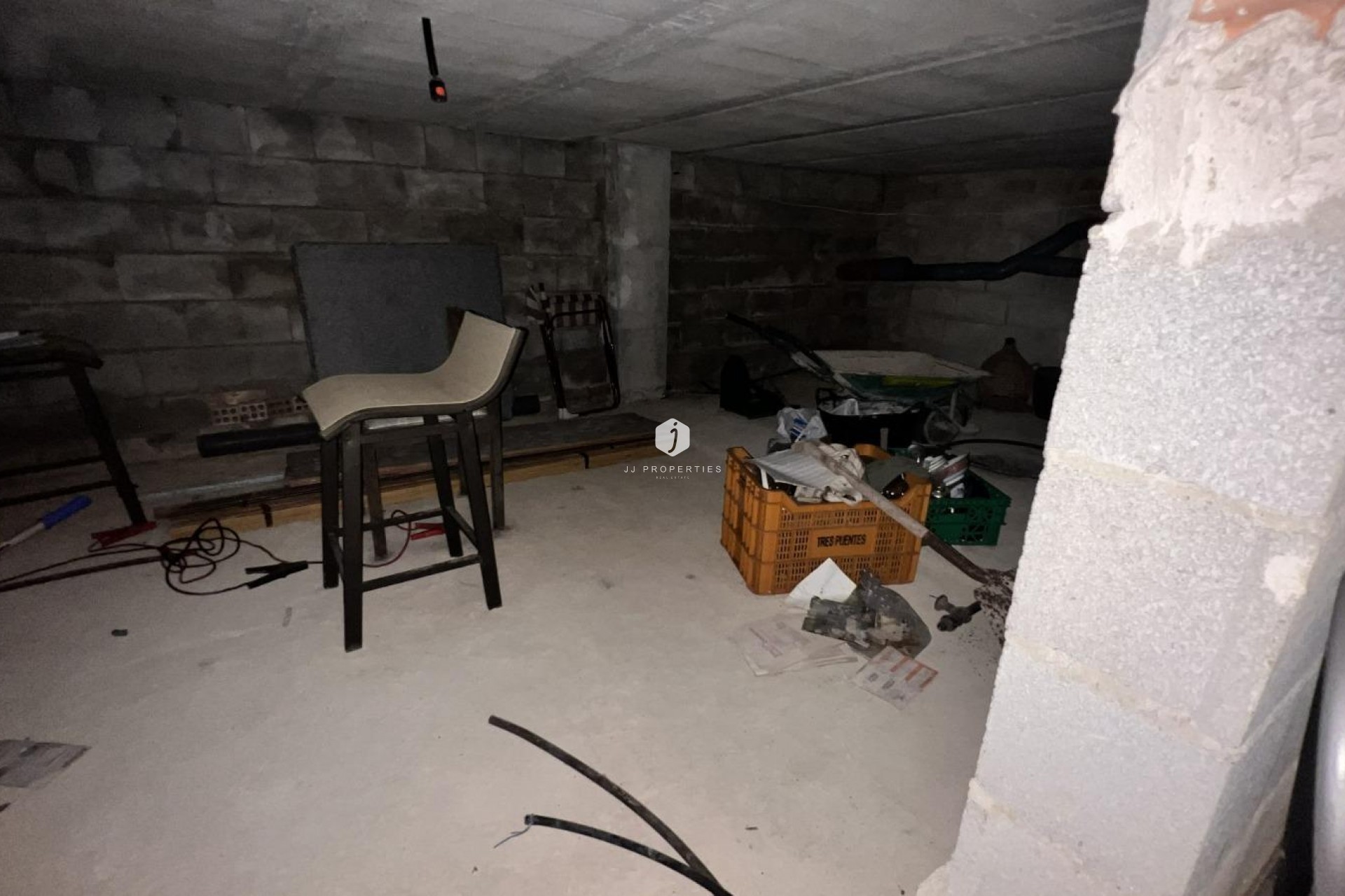 Resale - Villa -
Torrevieja - aguas nuevas