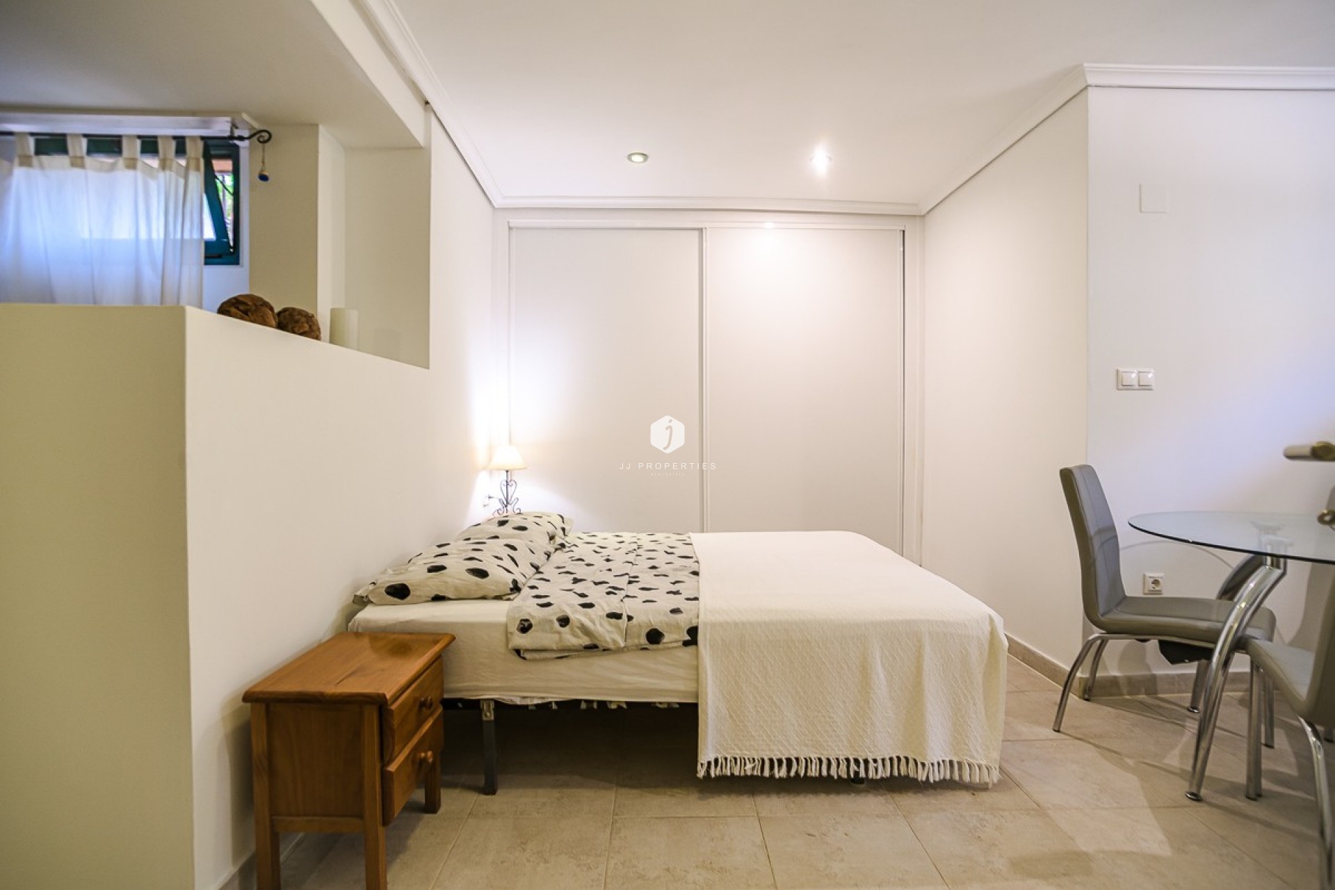 Resale - Villa -
Torrevieja - Costa Blanca