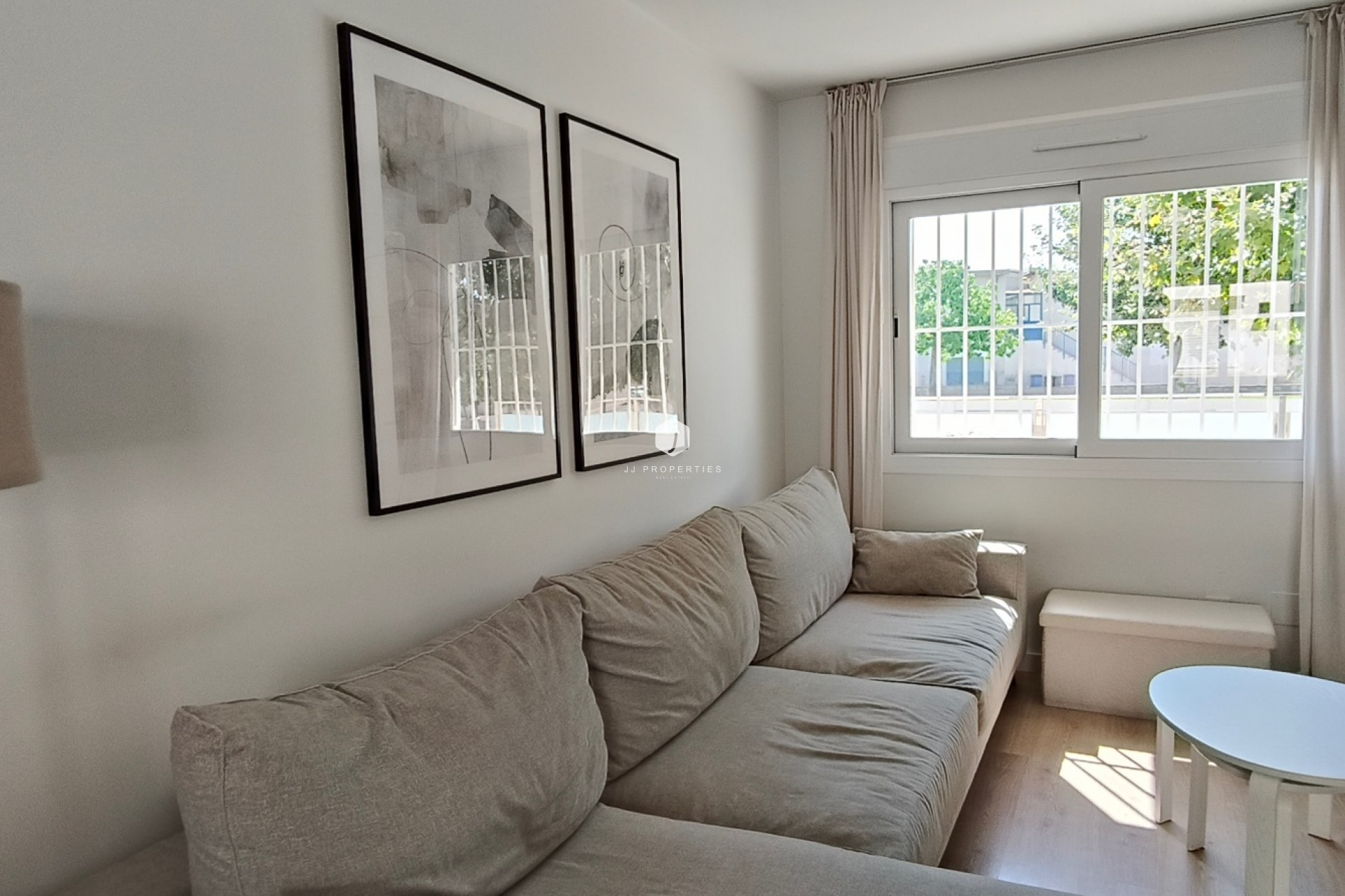 Resale - Villa -
Torrevieja - Costa Blanca