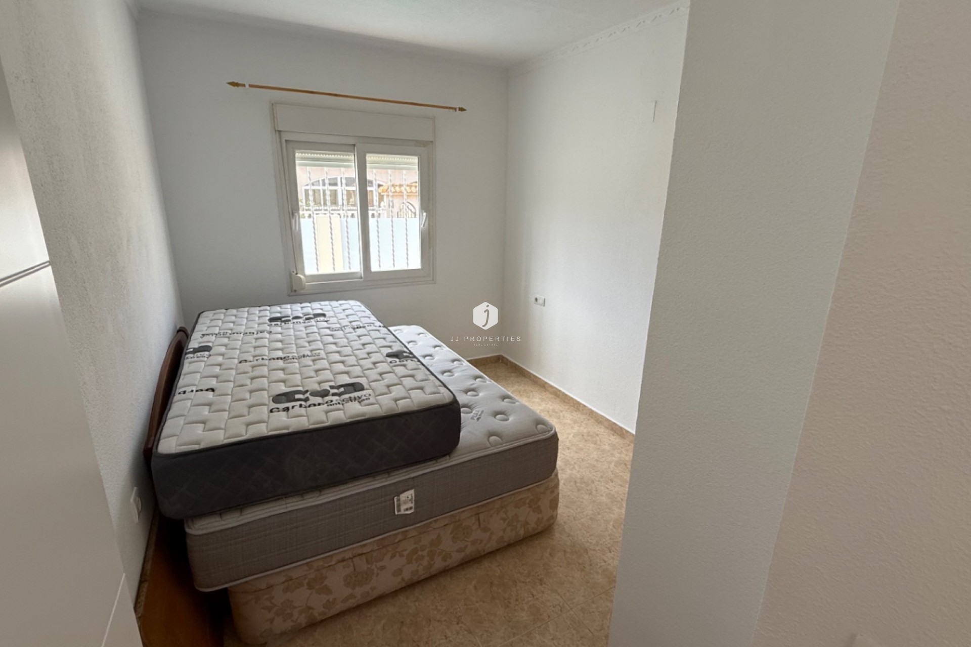 Resale - Villa -
Torrevieja - Costa Blanca