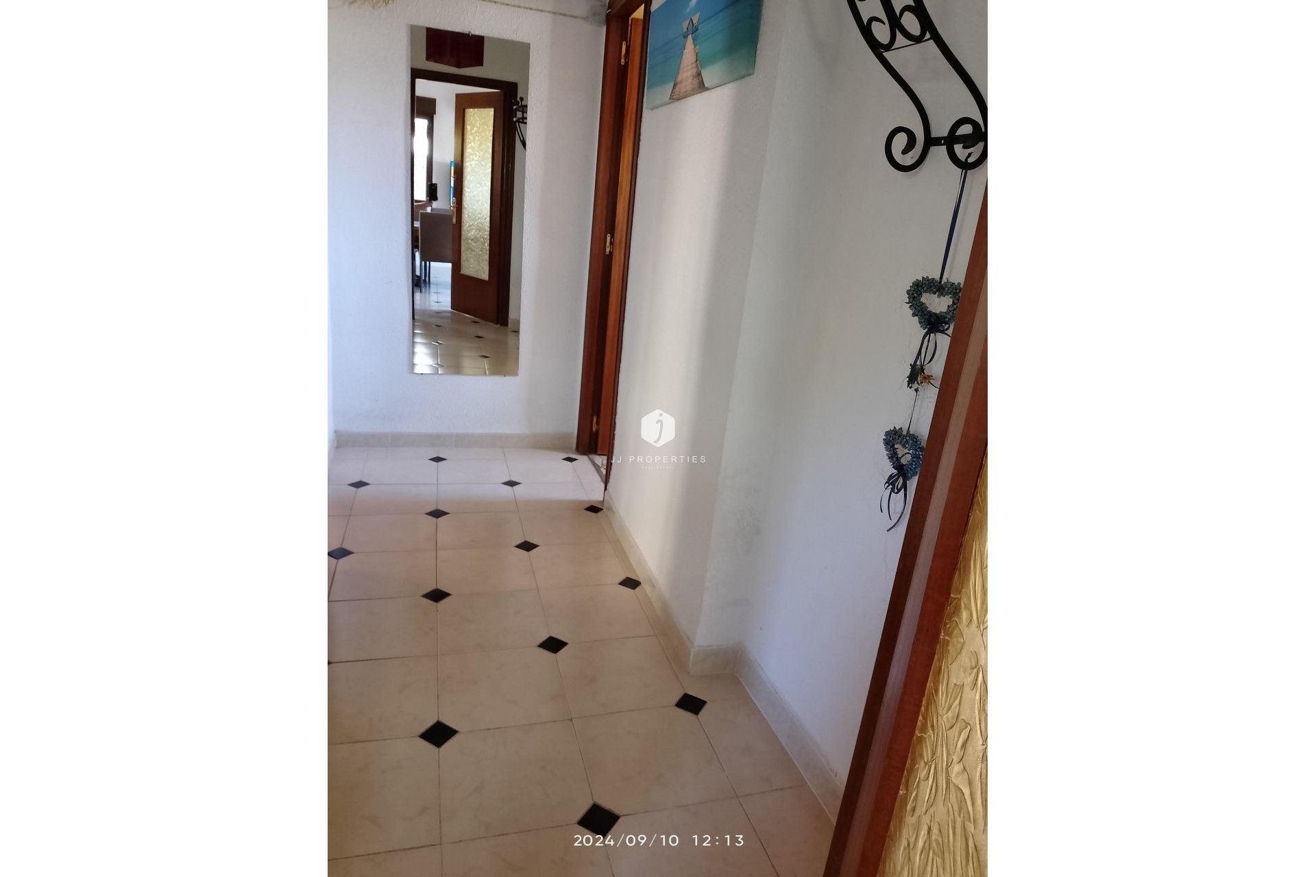 Resale - Villa -
Torrevieja - Costa Blanca