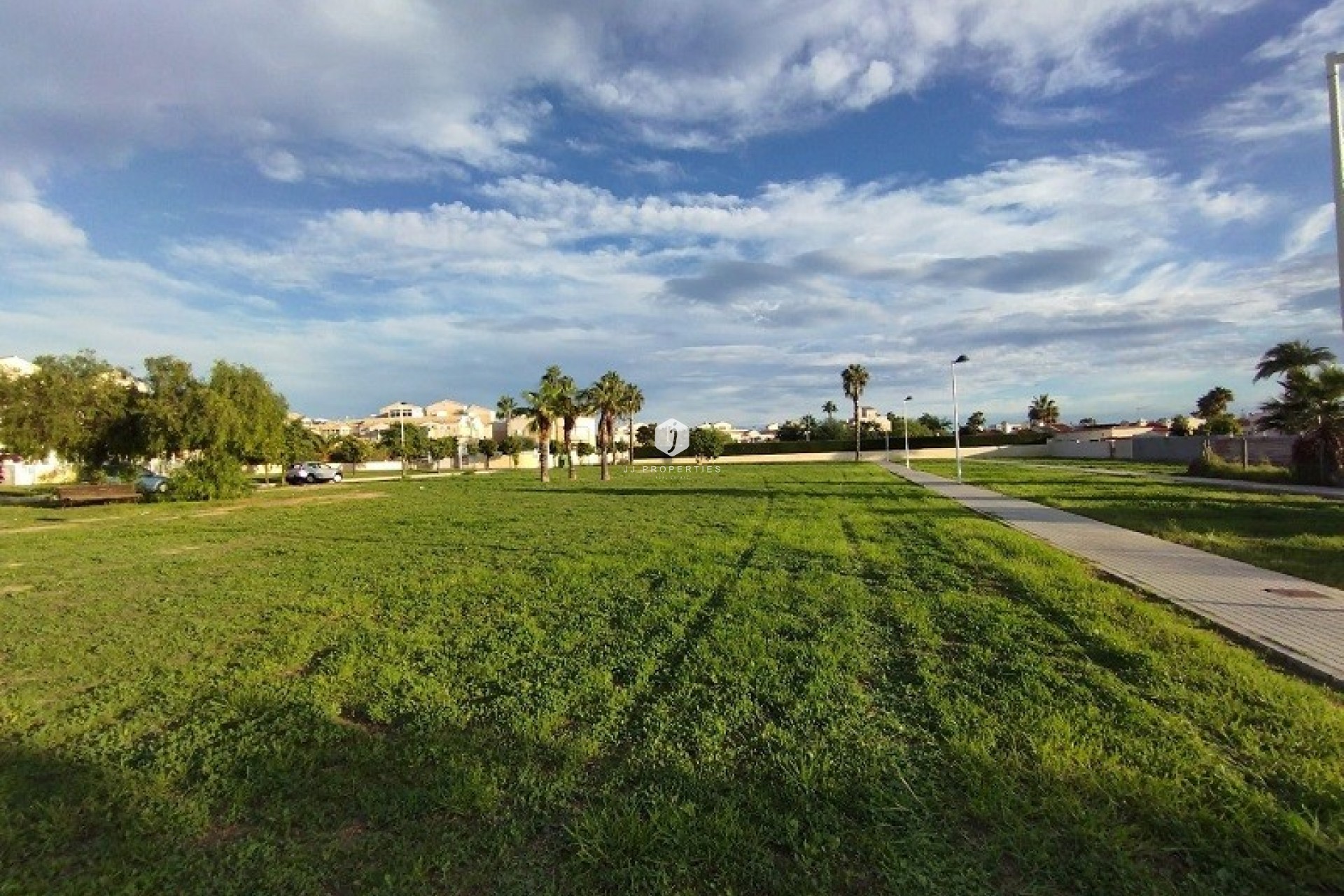 Resale - Villa -
Torrevieja - Costa Blanca