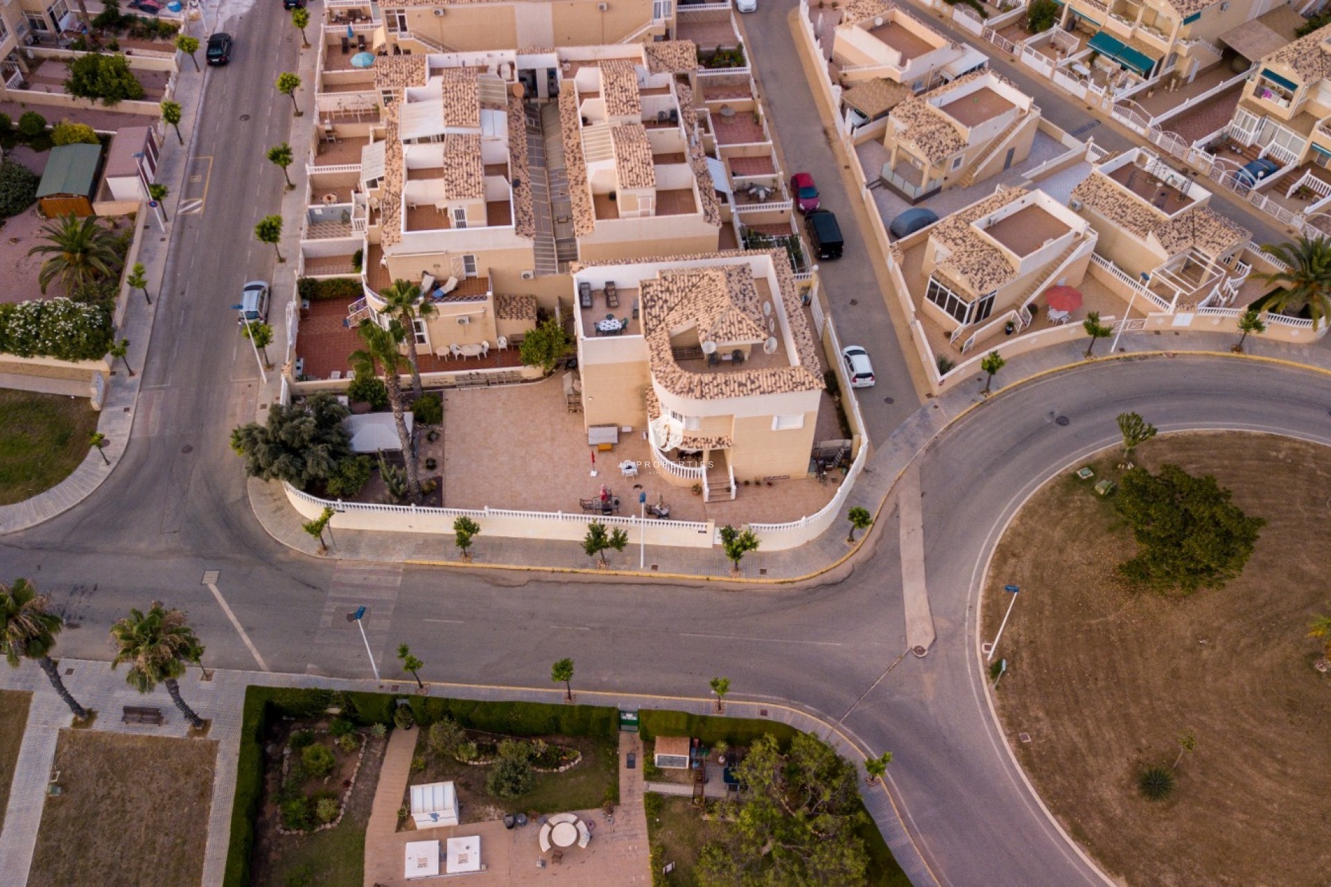 Resale - Villa -
Torrevieja - Costa Blanca