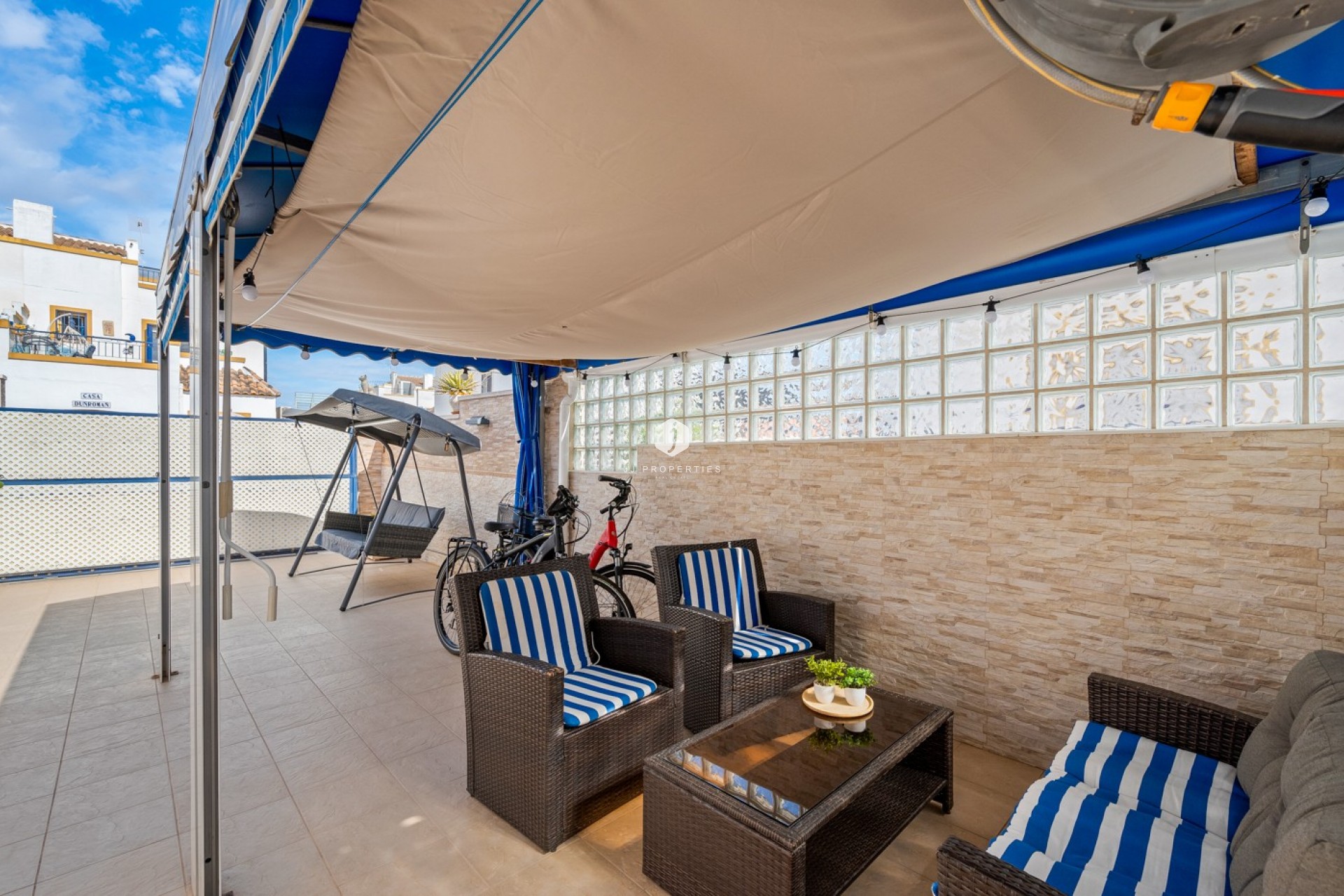 Resale - Villa -
Torrevieja - Costa Blanca