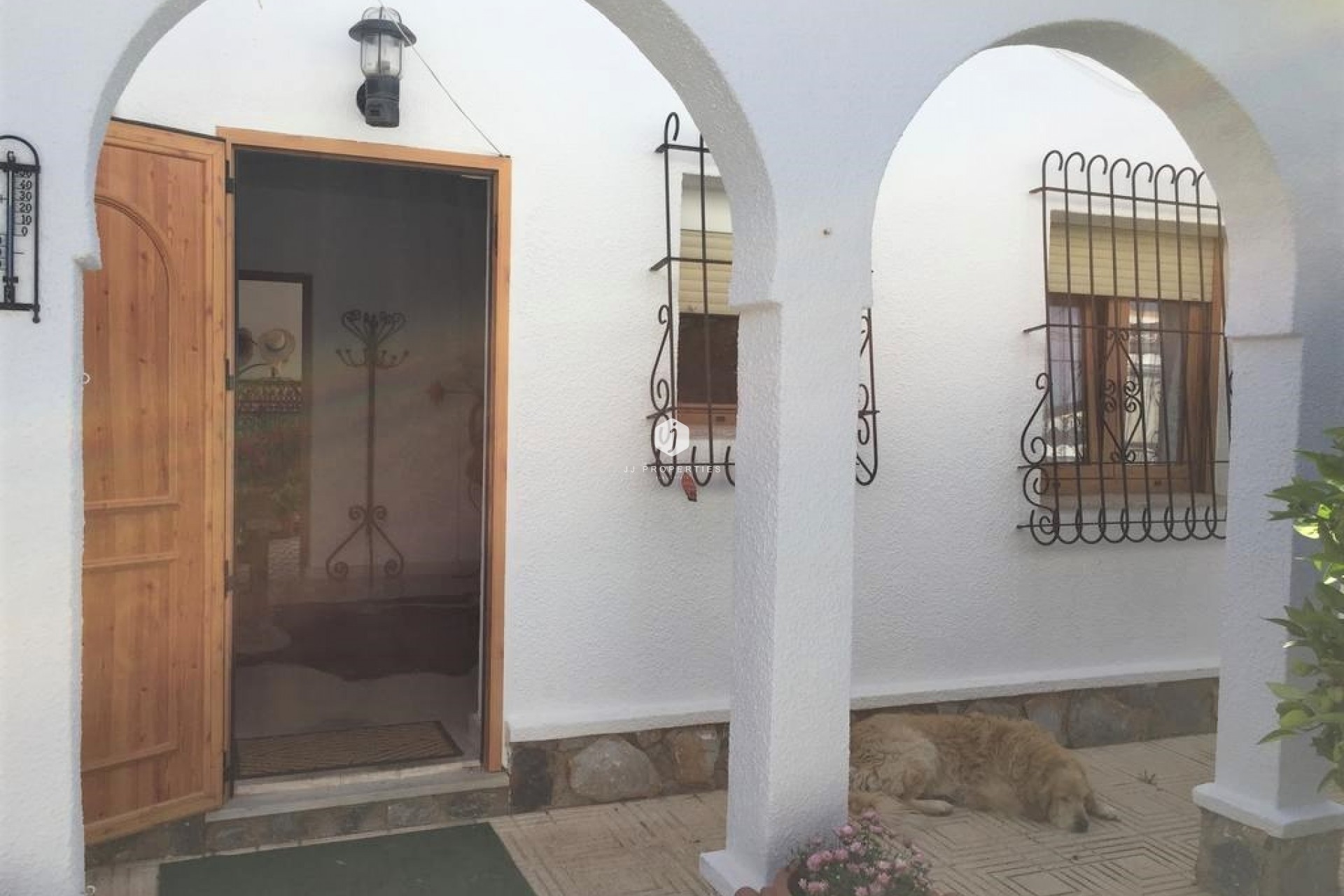 Resale - Villa -
Torrevieja - Costa Blanca