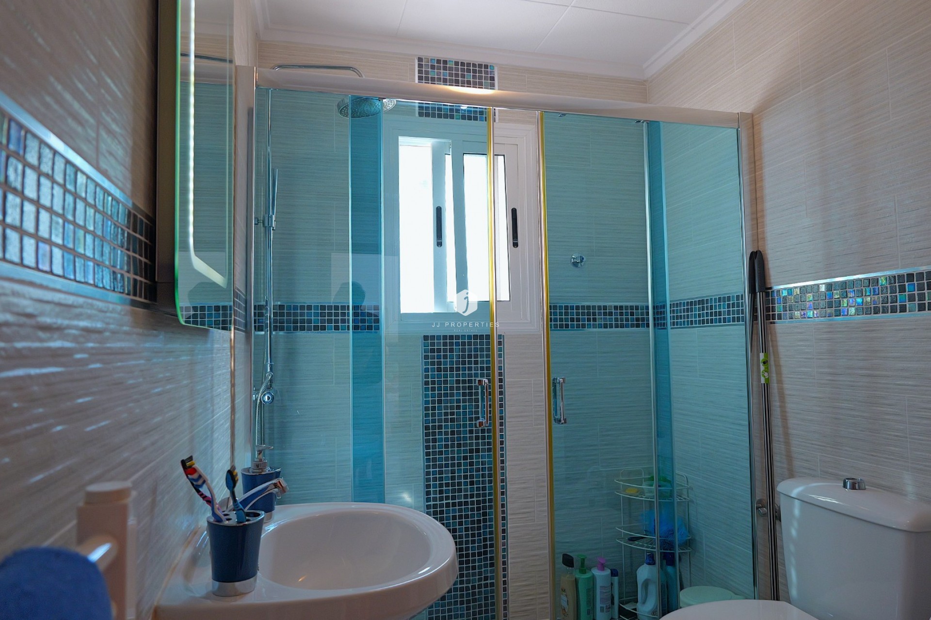 Resale - Villa -
Torrevieja - Costa Blanca