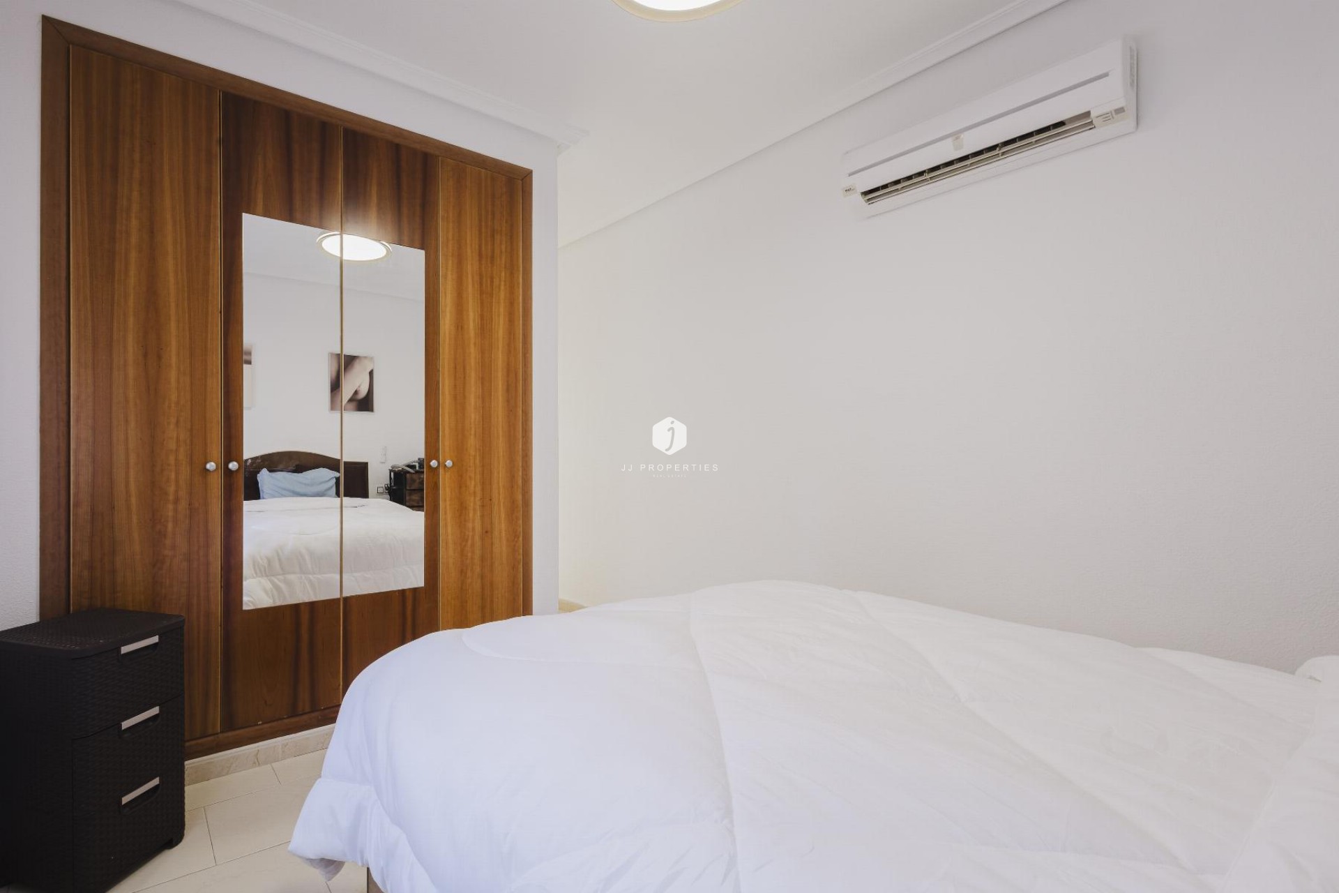 Resale - Villa -
Torrevieja - Costa Blanca