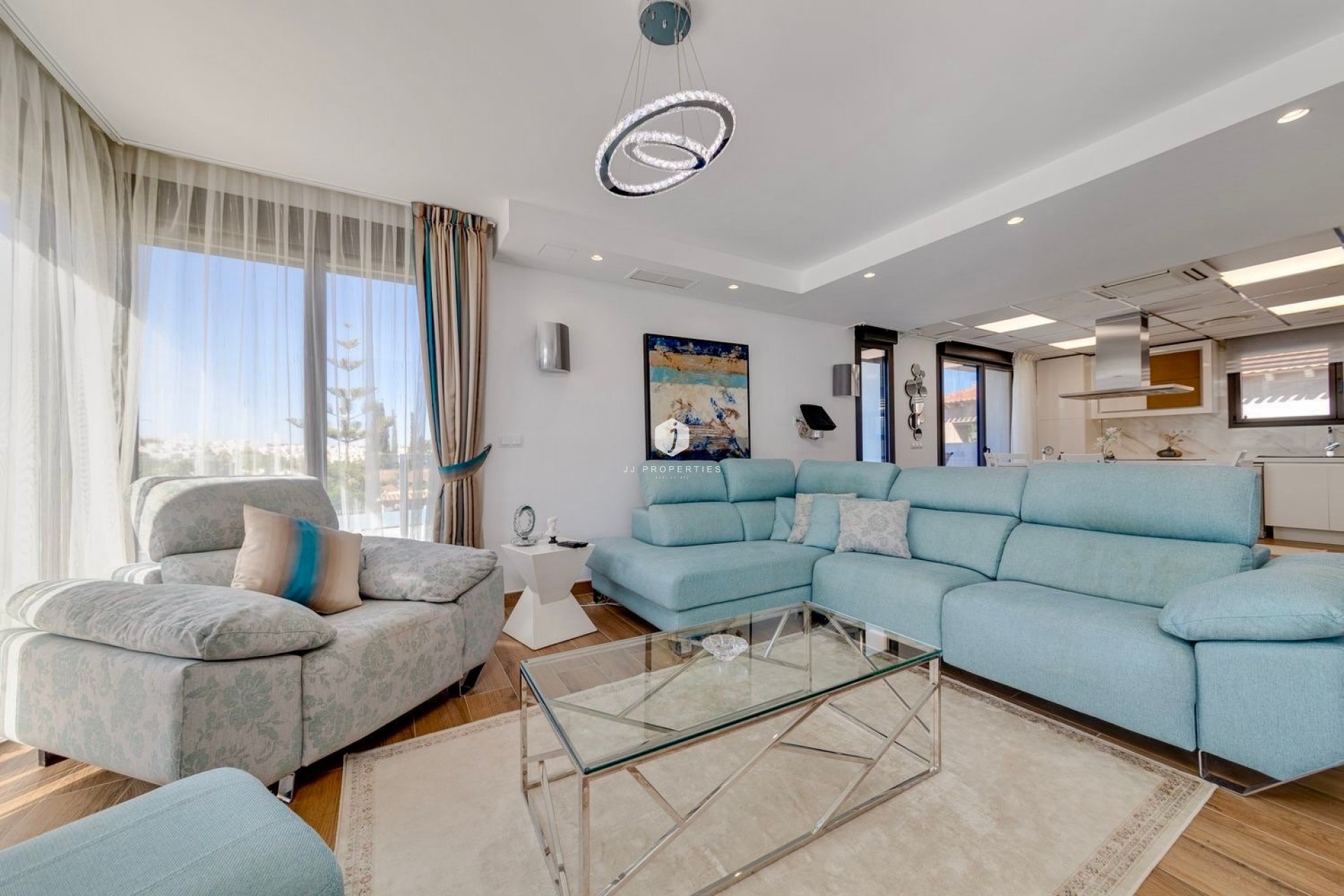 Resale - Villa -
Torrevieja - Costa Blanca