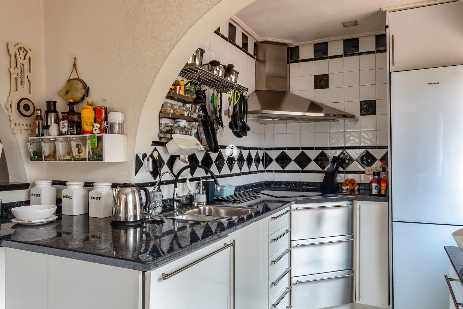 Resale - Villa -
Torrevieja - Costa Blanca