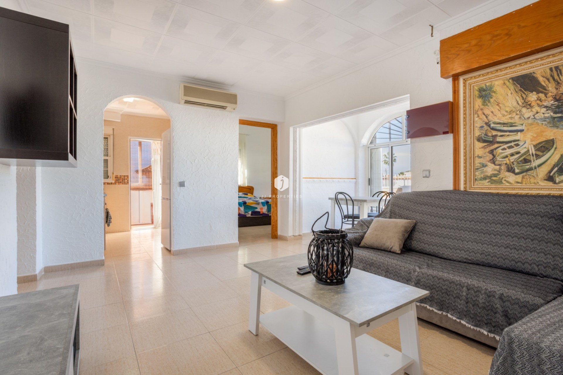 Resale - Villa -
Torrevieja - Costa Blanca