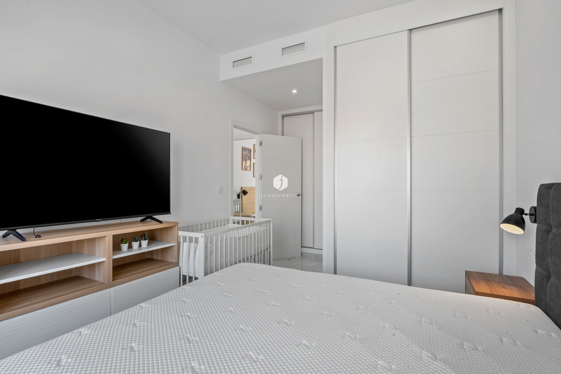 Resale - Villa -
Torrevieja - Costa Blanca