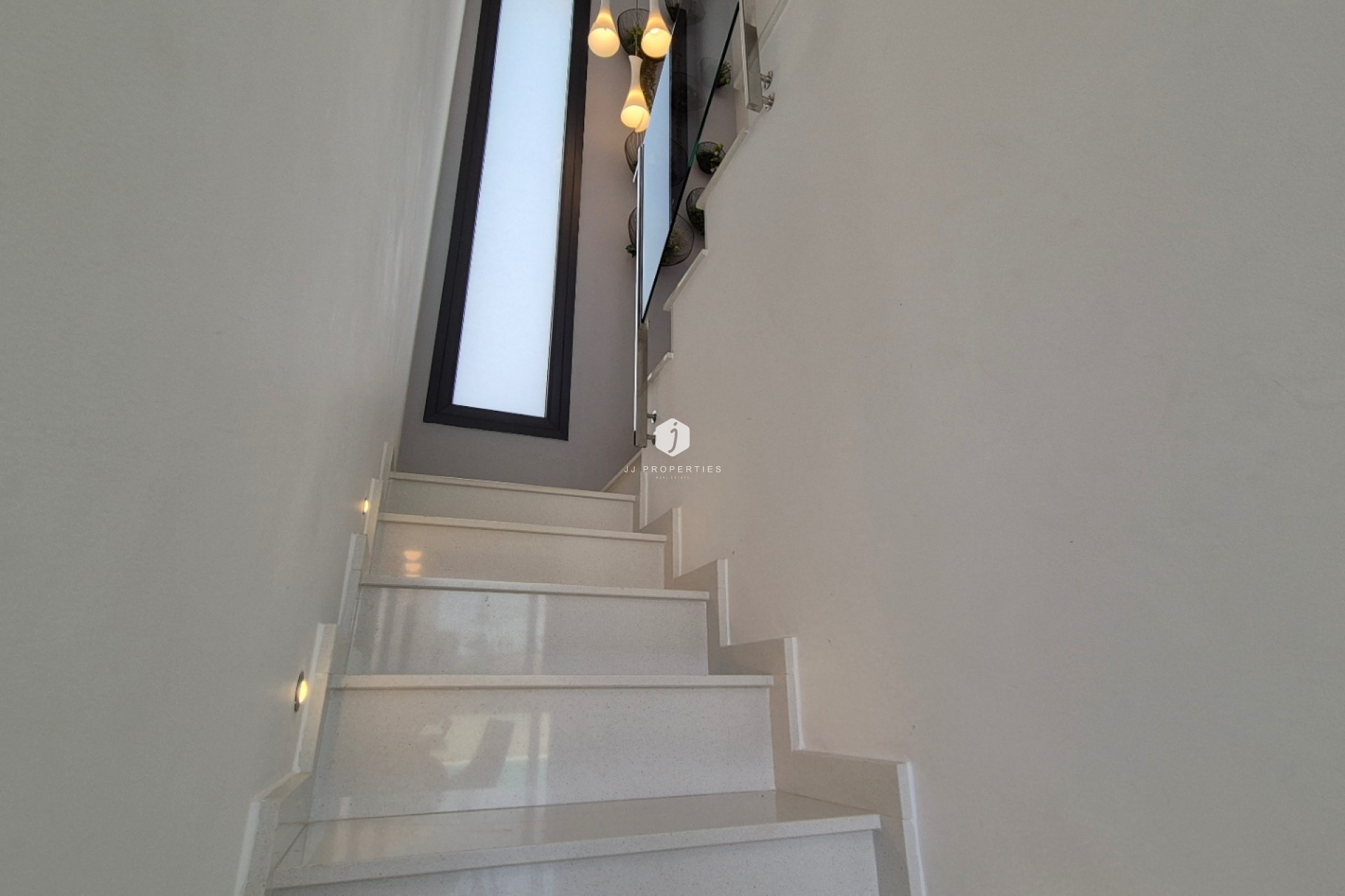 Resale - Villa -
Torrevieja - Costa Blanca