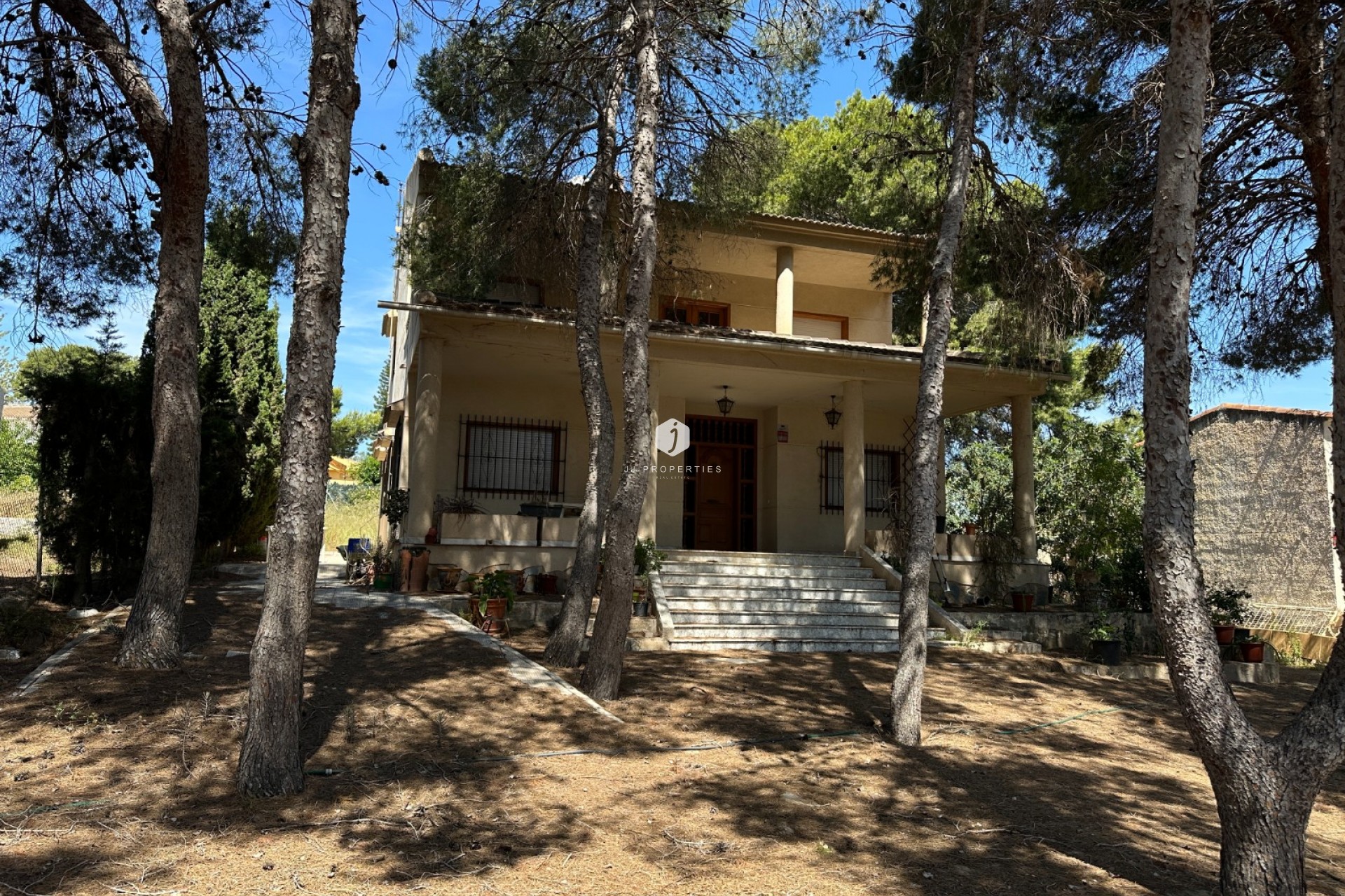 Resale - Villa -
Torrevieja - Costa Blanca