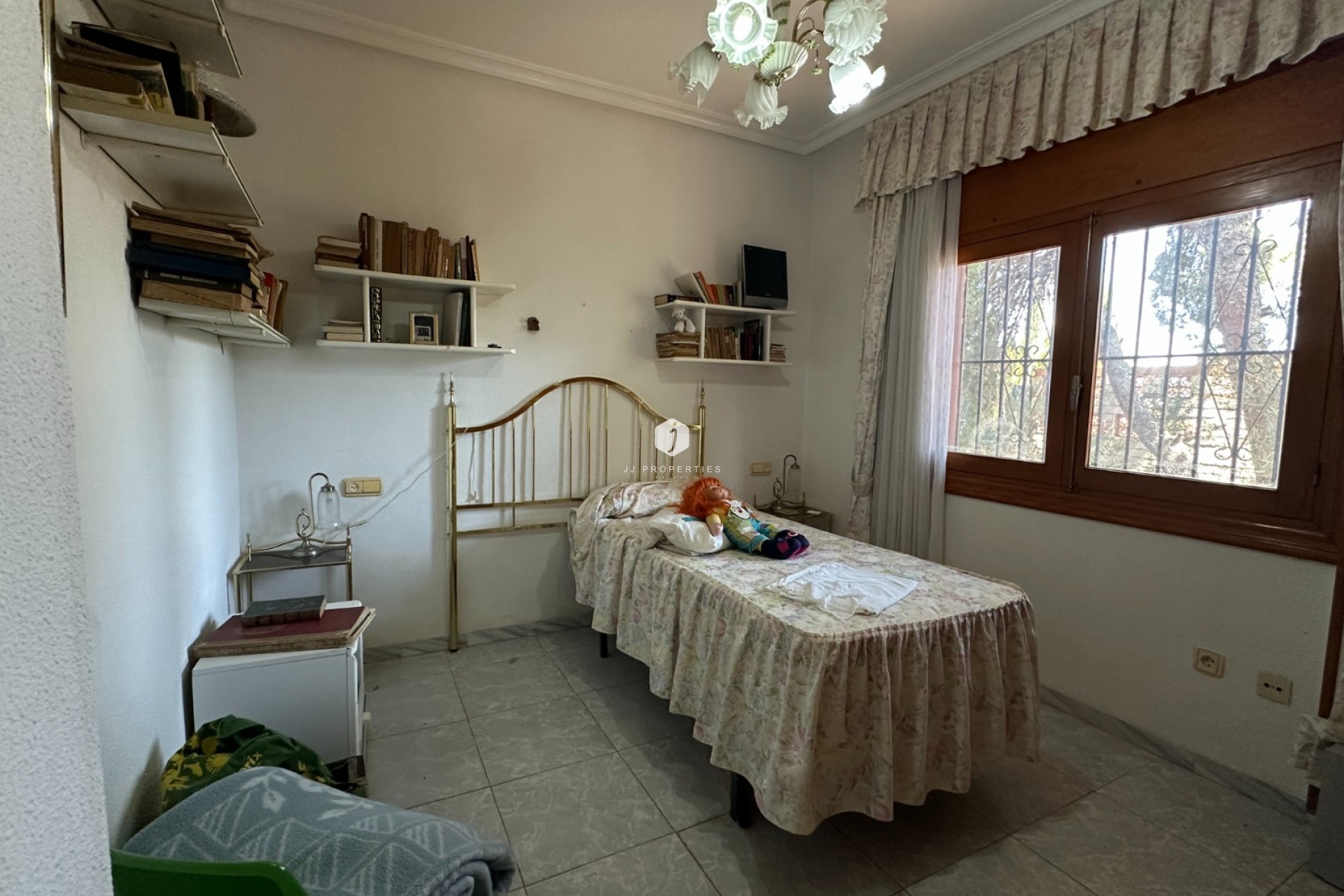 Resale - Villa -
Torrevieja - Costa Blanca