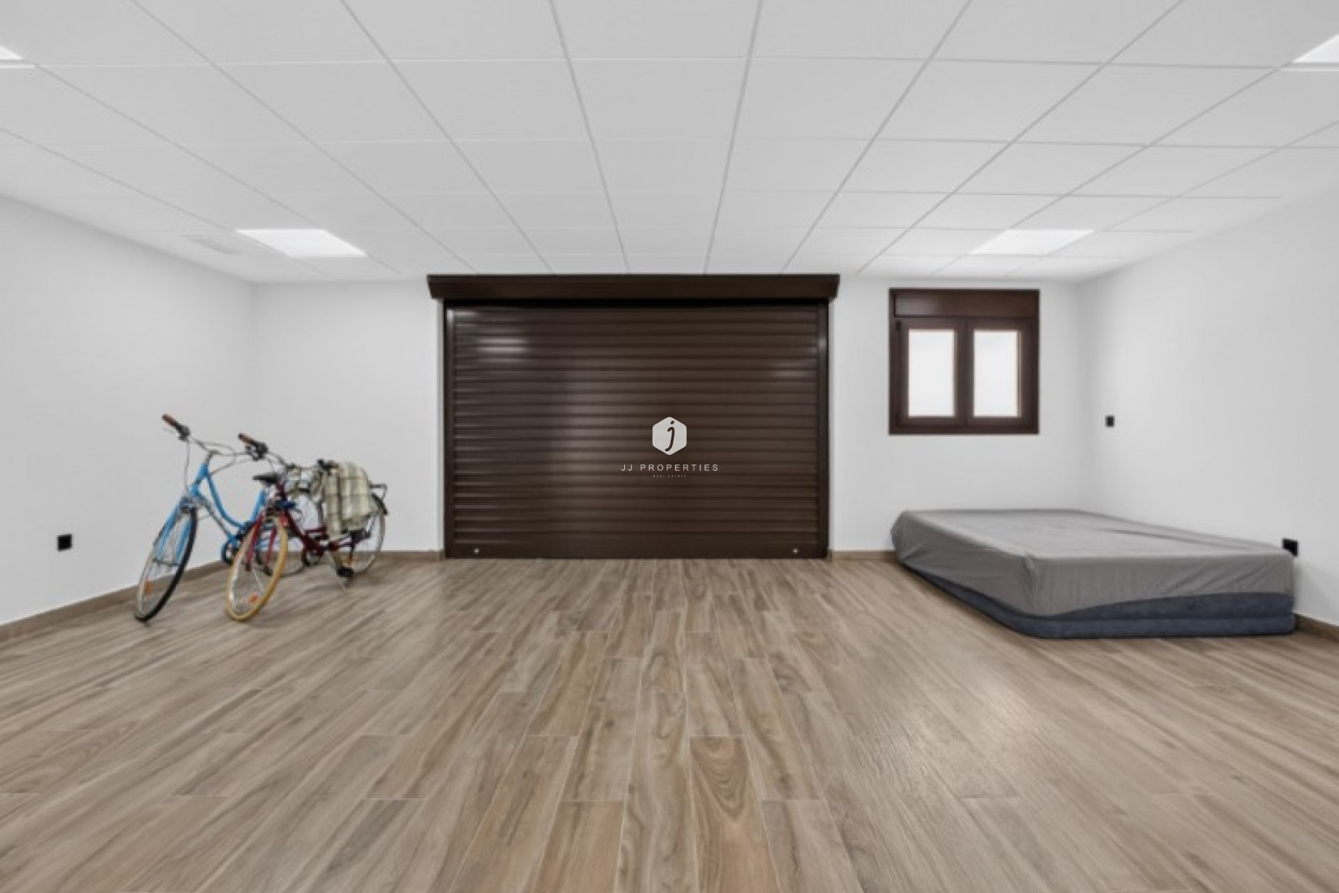 Resale - Villa -
Torrevieja - Costa Blanca