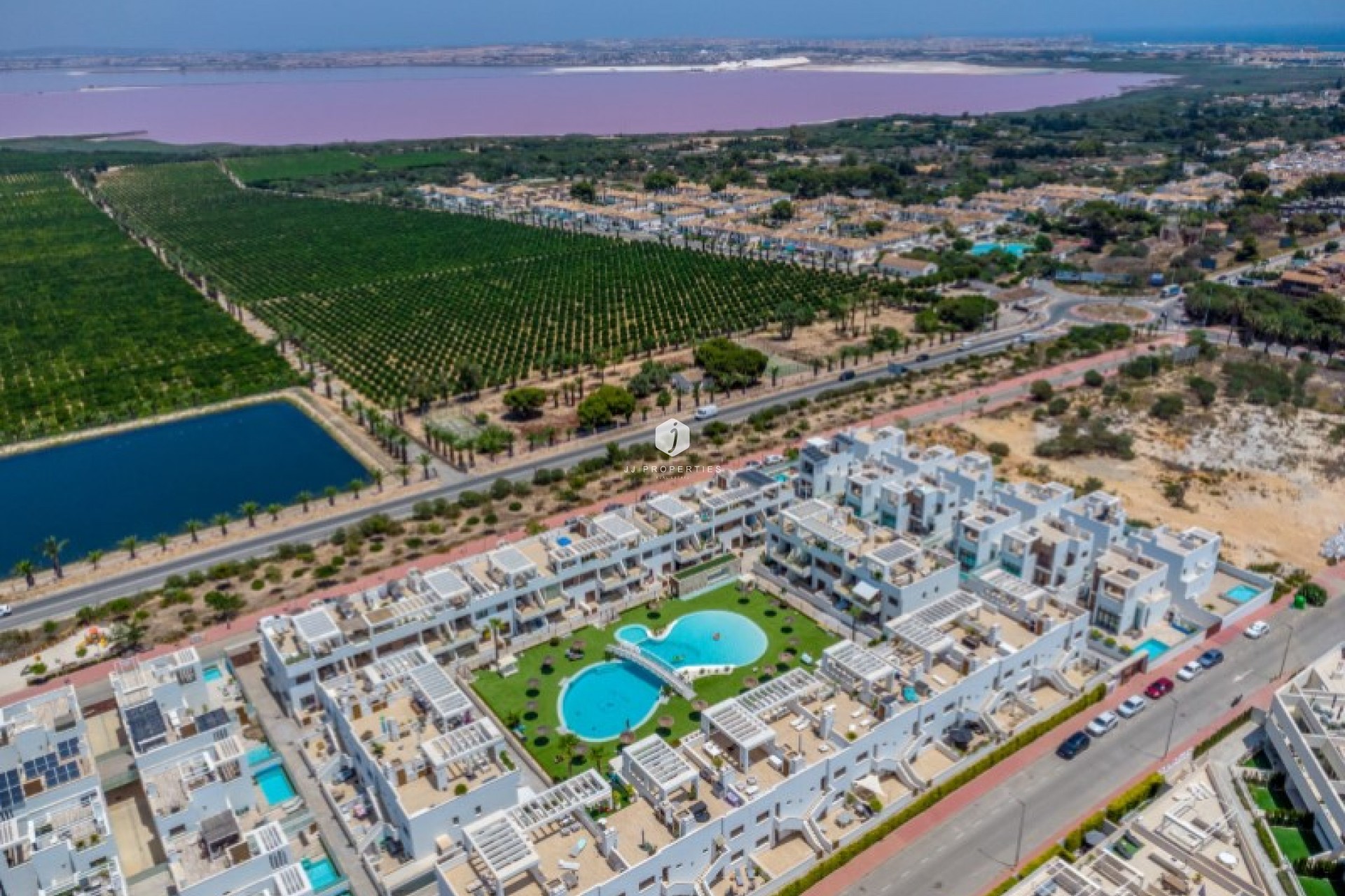 Resale - Villa -
Torrevieja - Costa Blanca
