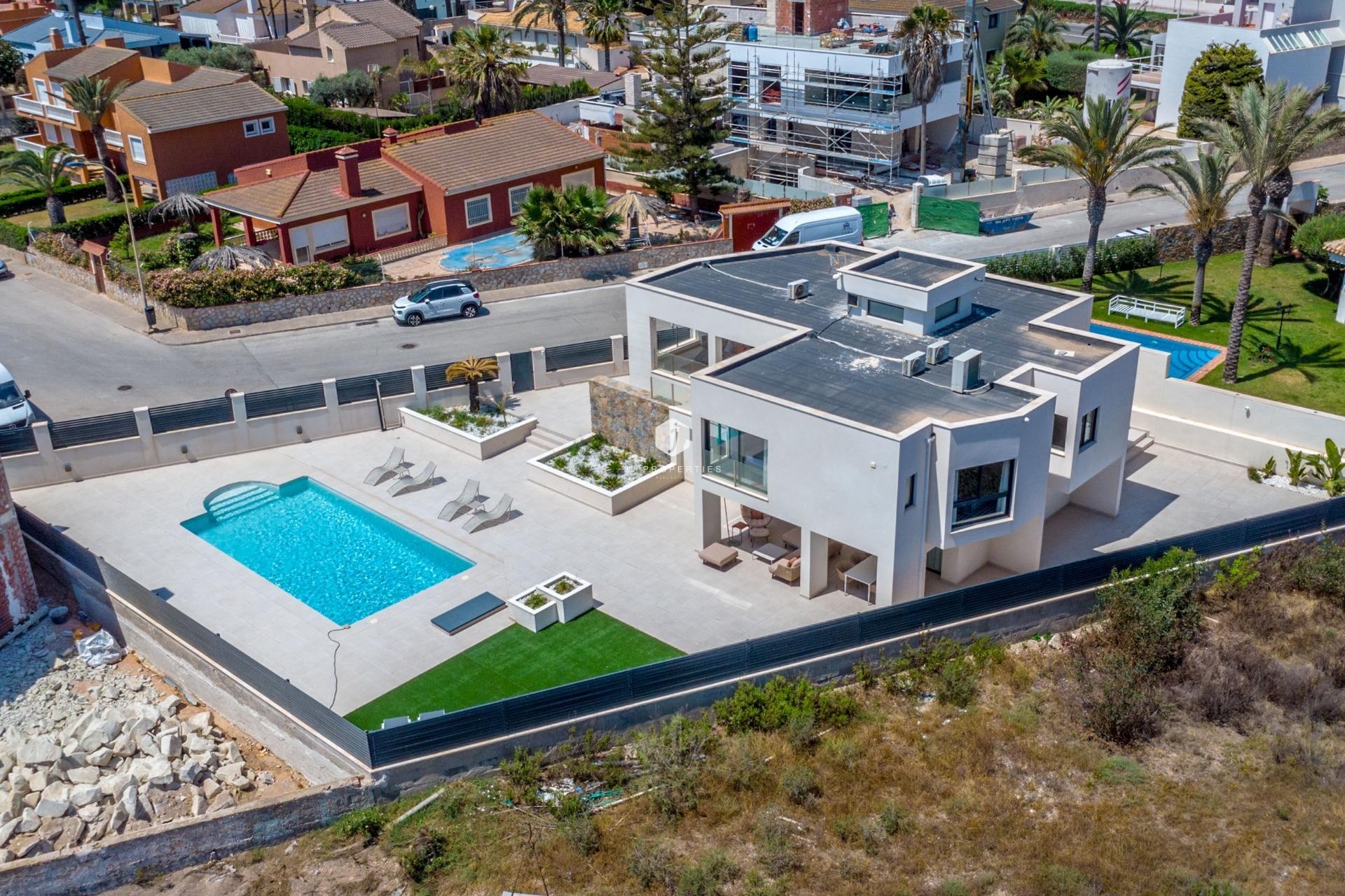 Resale - Villa -
Torrevieja - La veleta