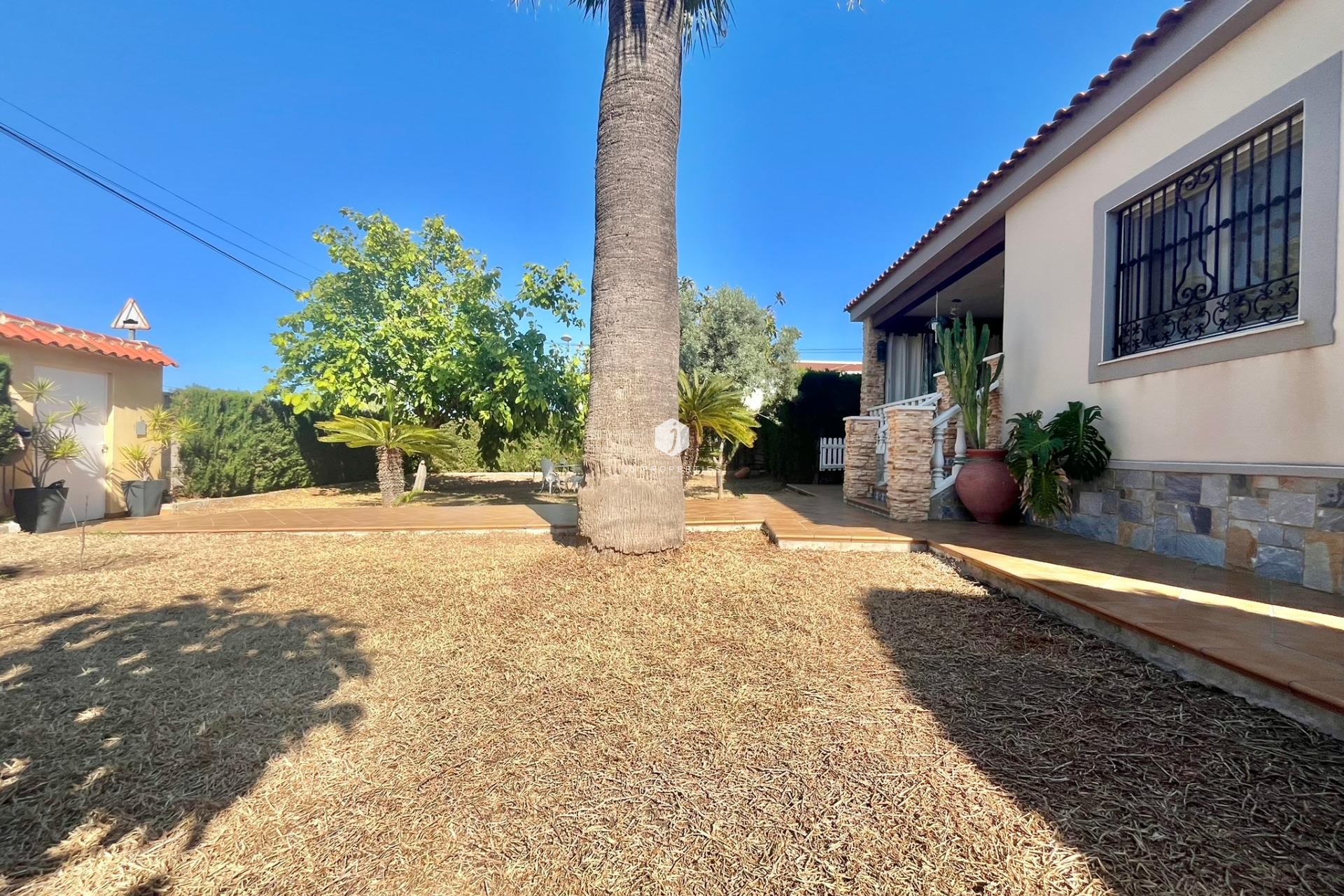 Resale - Villa -
Torrevieja - Los Balcones - Los Altos del Edén