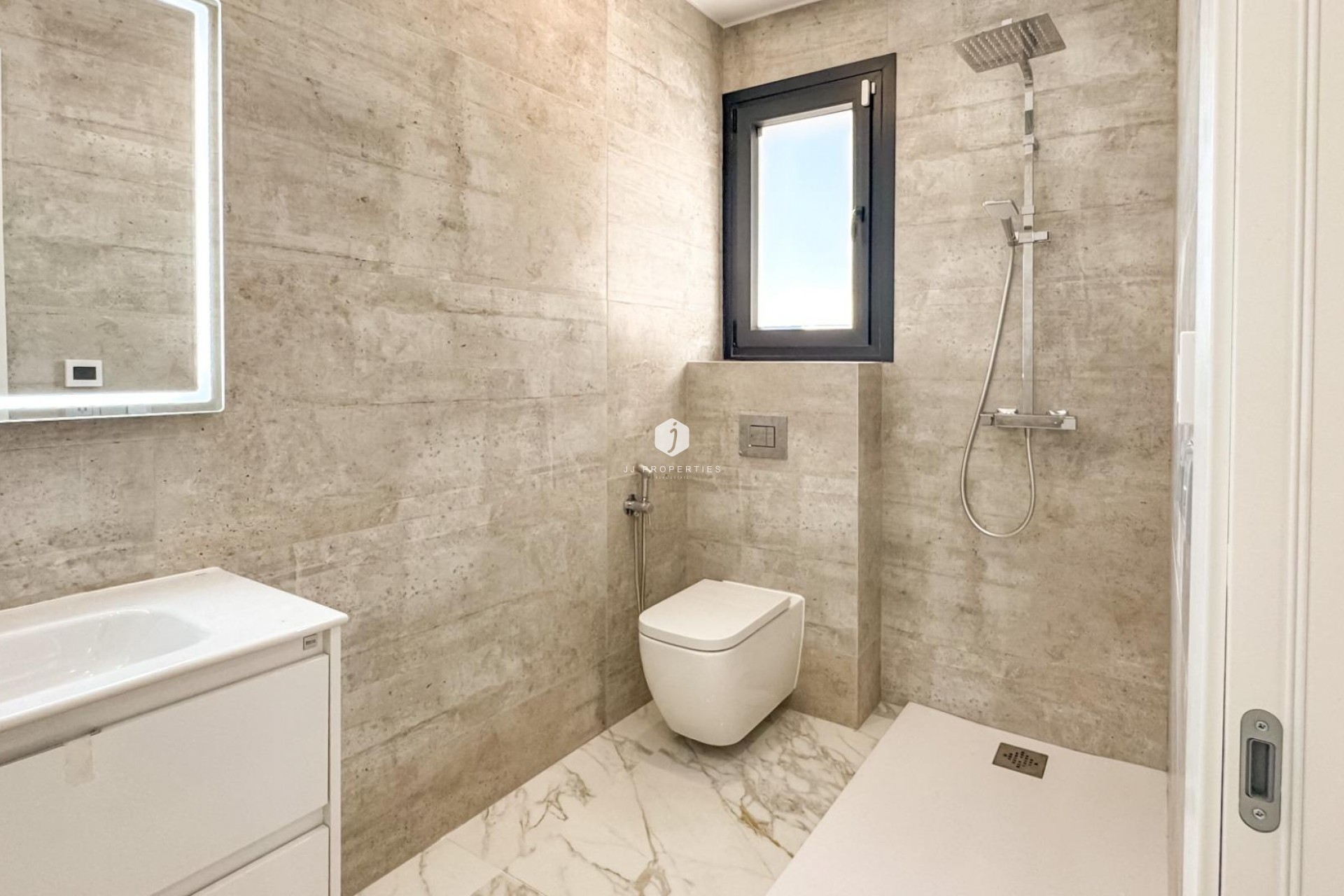 Resale - Villa -
Torrevieja - Los Balcones - Los Altos del Edén