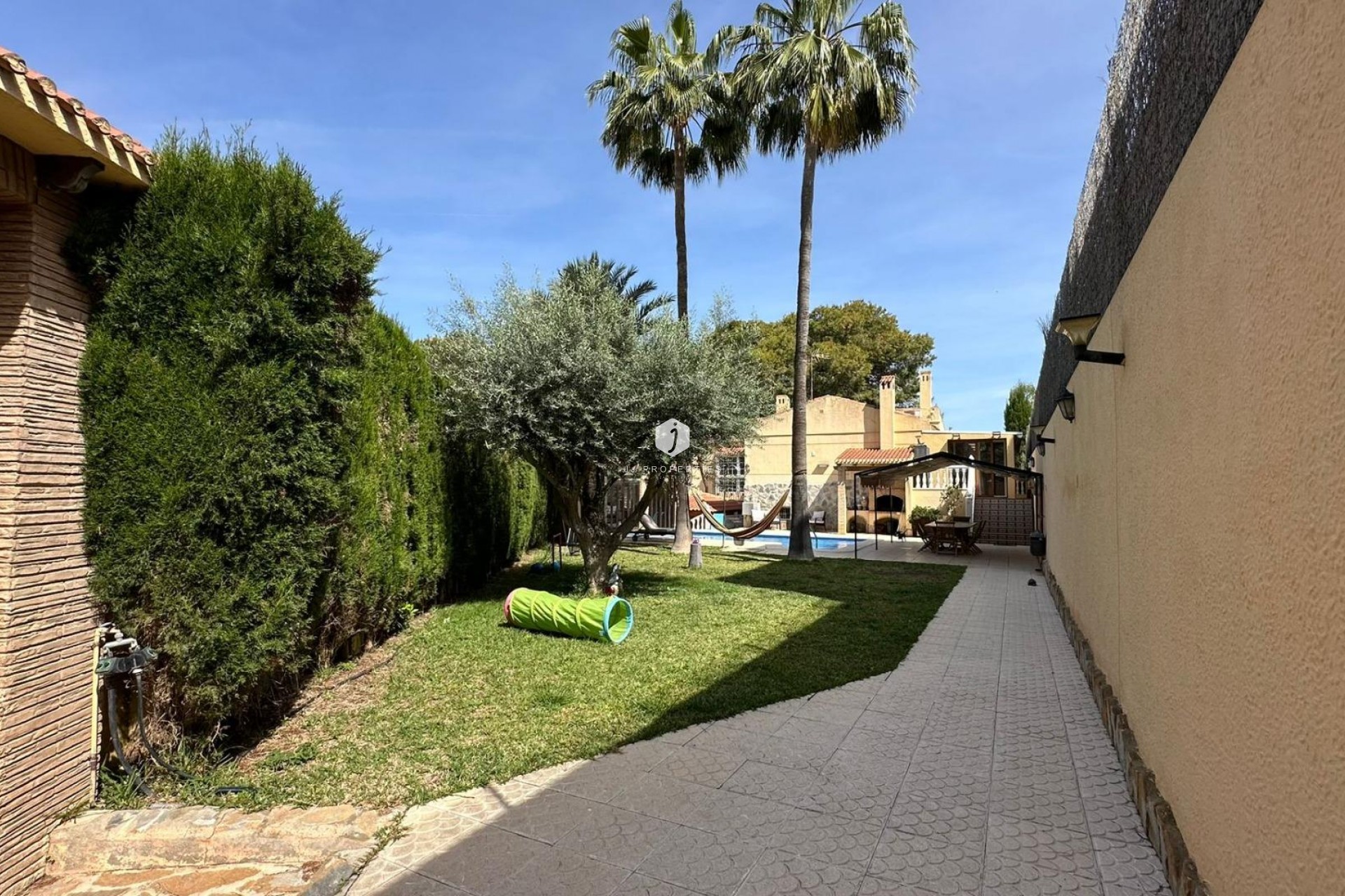 Resale - Villa -
Torrevieja - Los Balcones - Los Altos del Edén