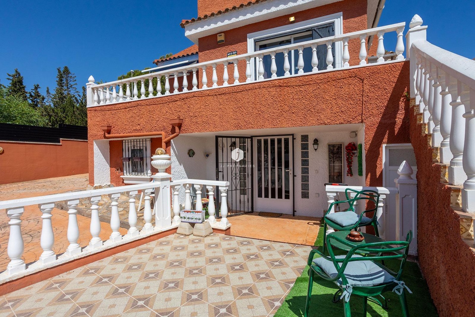 Resale - Villa -
Torrevieja - Los Balcones - Los Altos del Edén