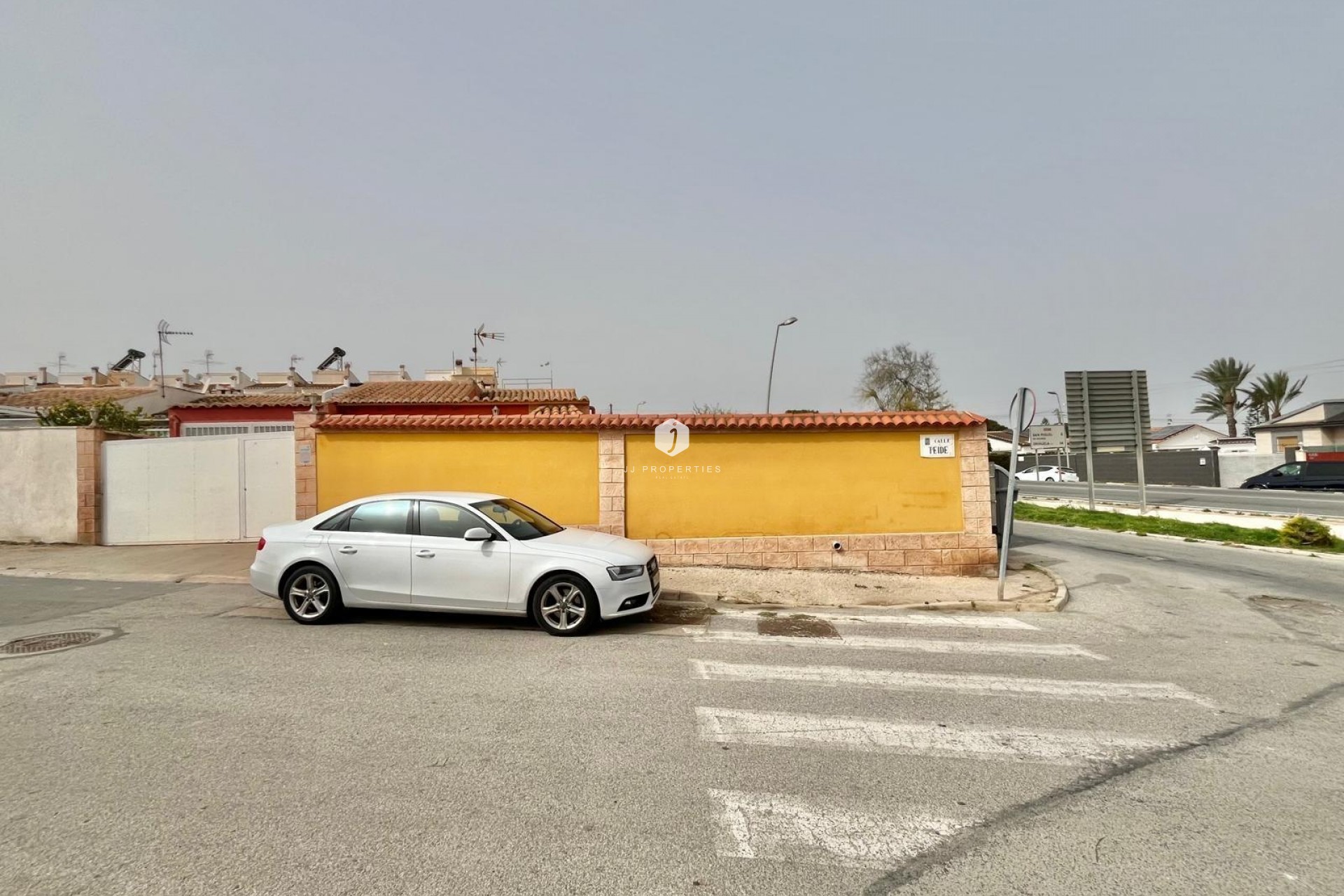 Resale - Villa -
Torrevieja - Los Balcones - Los Altos del Edén