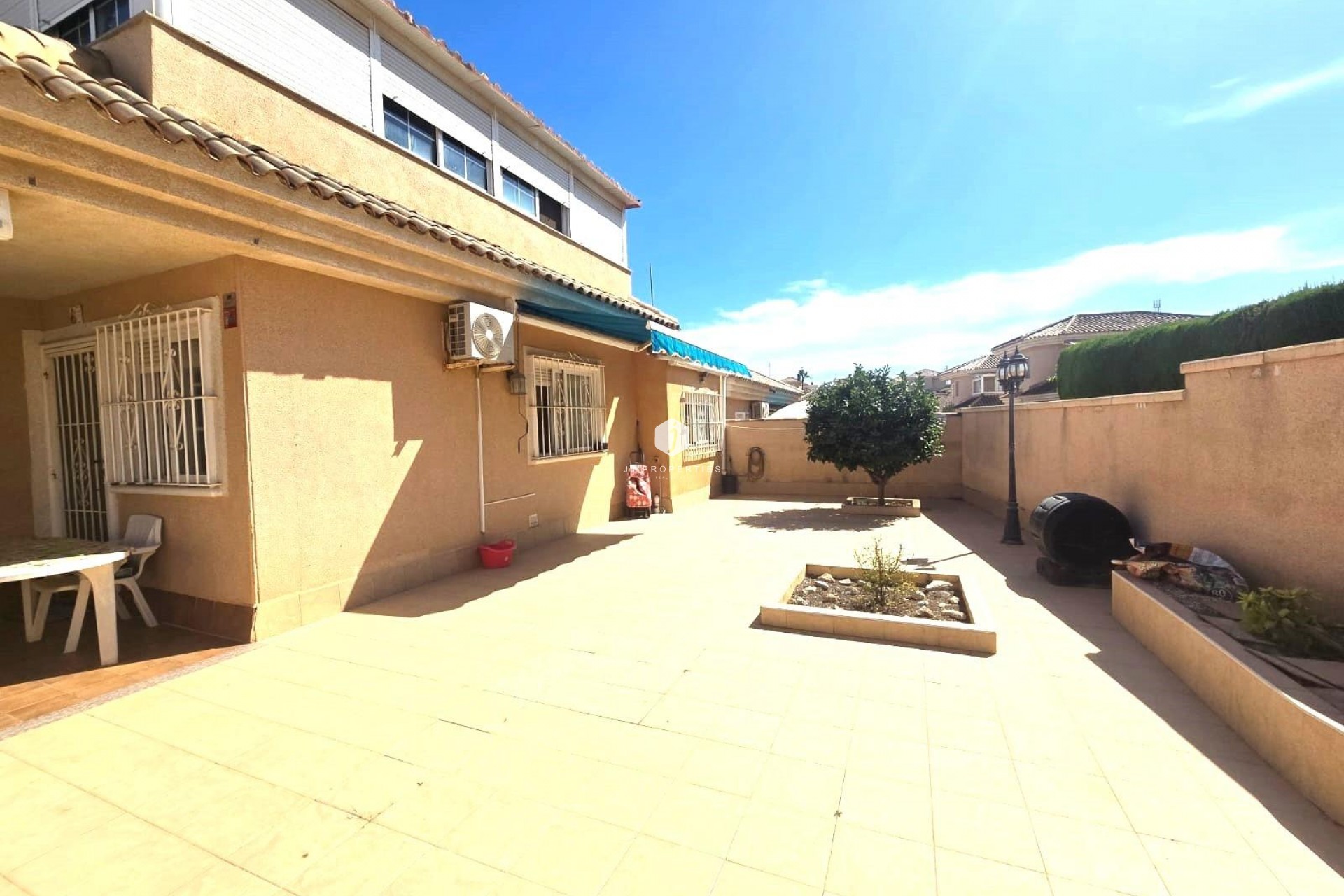 Resale - Villa -
Torrevieja - Los Balcones - Los Altos del Edén