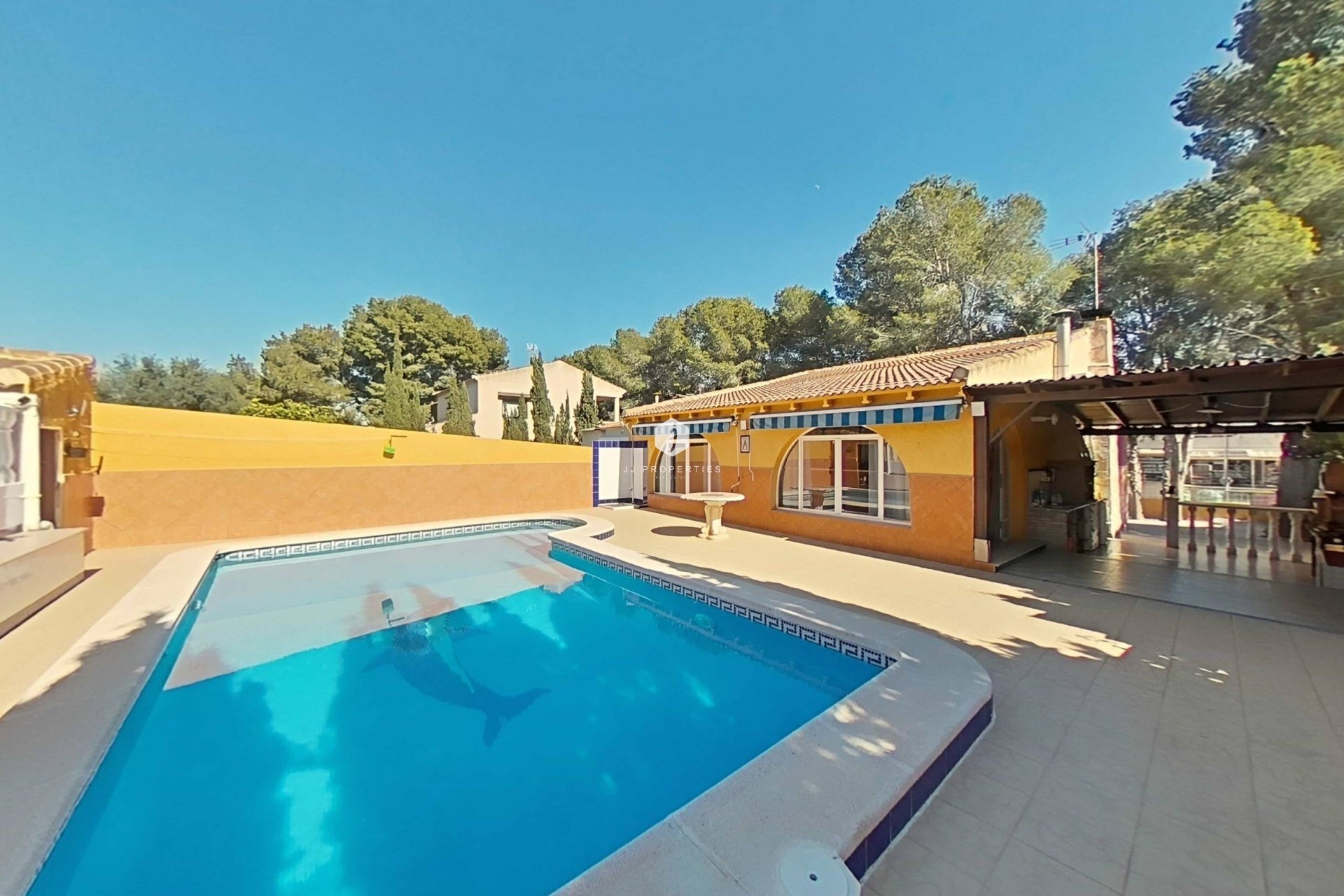 Resale - Villa -
Torrevieja - Los Balcones
