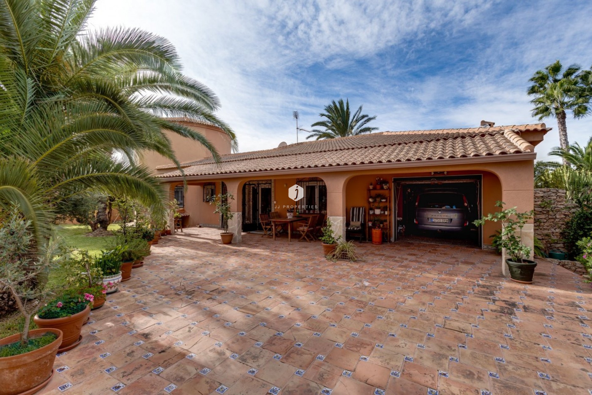 Resale - Villa -
Torrevieja - San luis