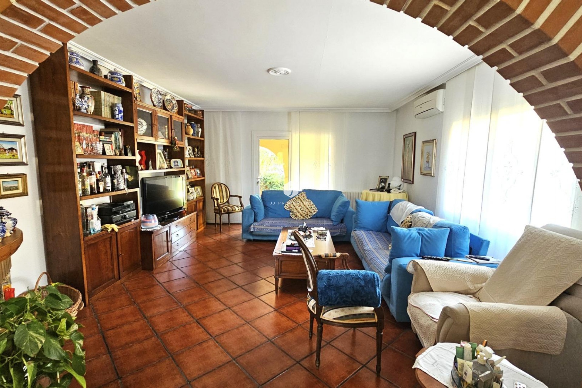 Resale - Villa -
Torrevieja - San luis