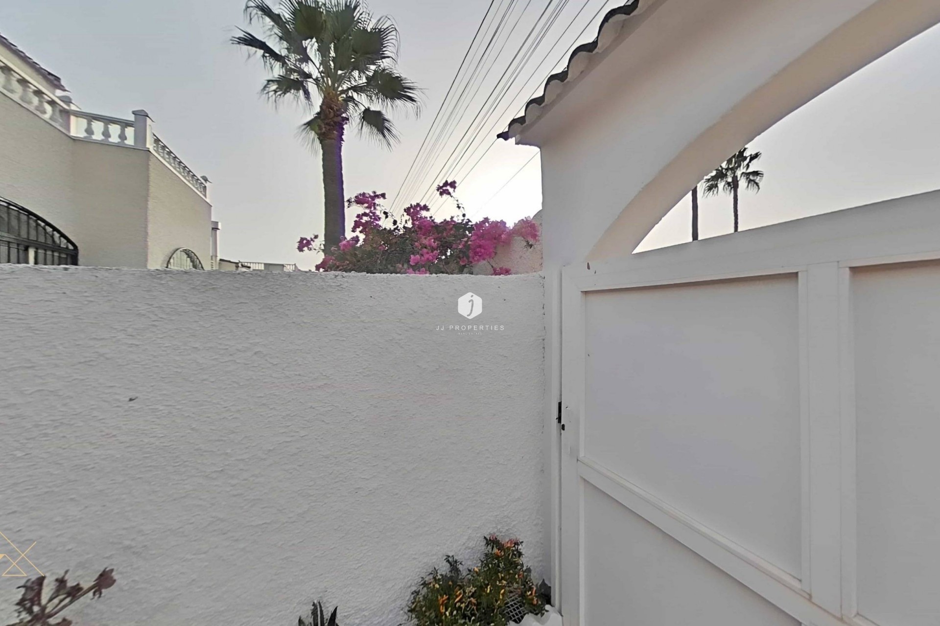 Resale - Villa -
Torrevieja - San luis