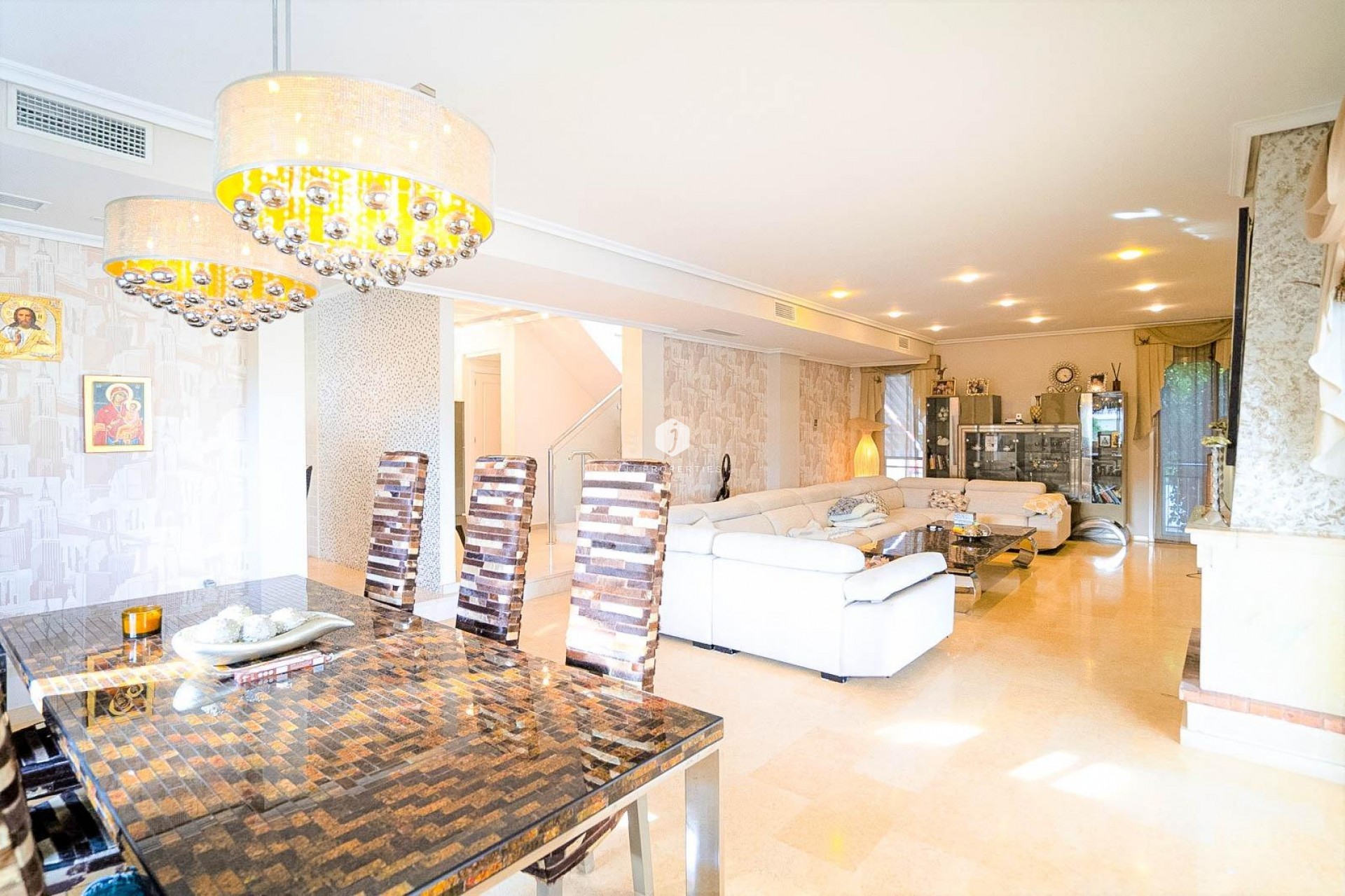 Resale - Villa -
Torrevieja - Torre la mata