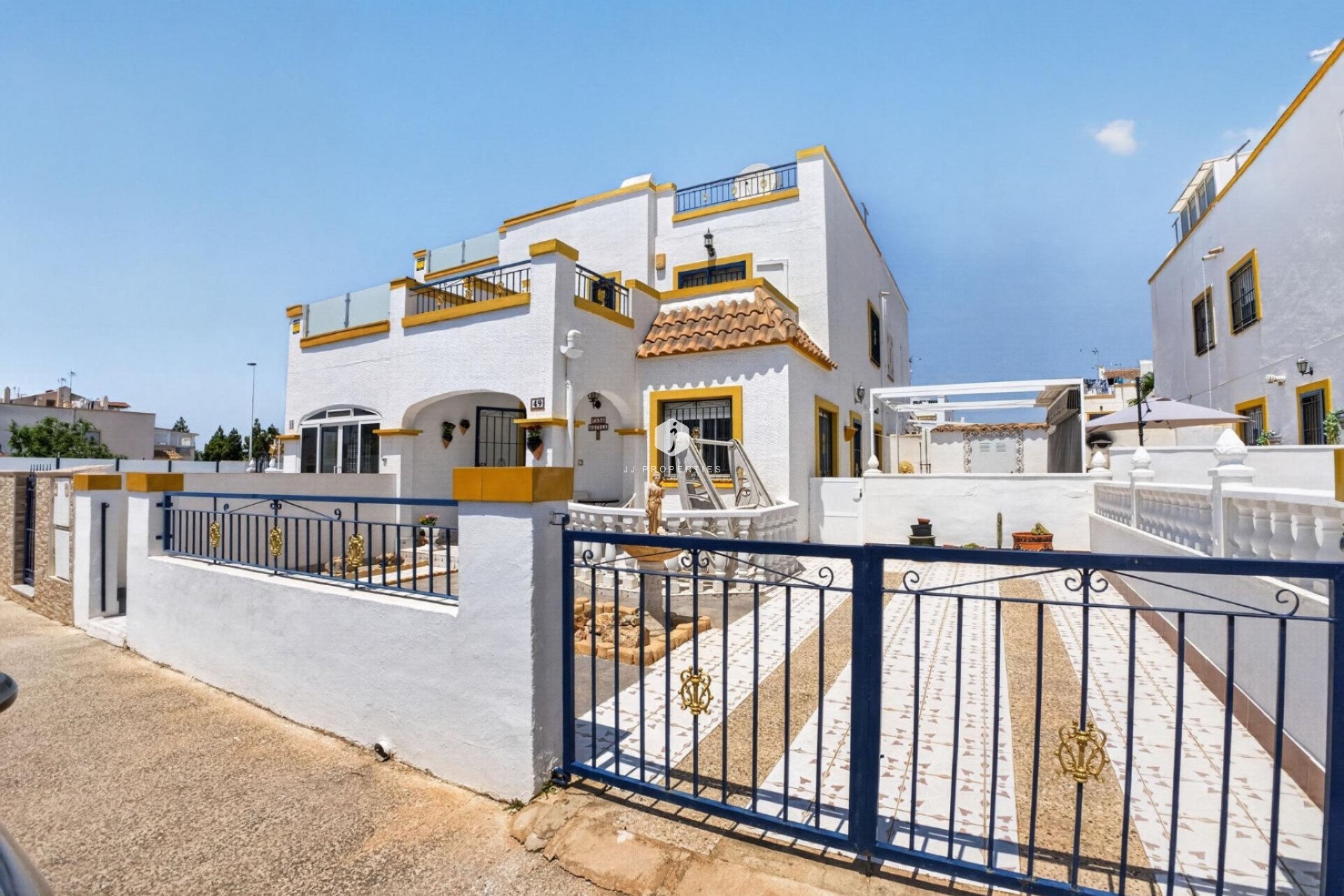 Segunda mano - Adosado -
Torrevieja - Carrefour