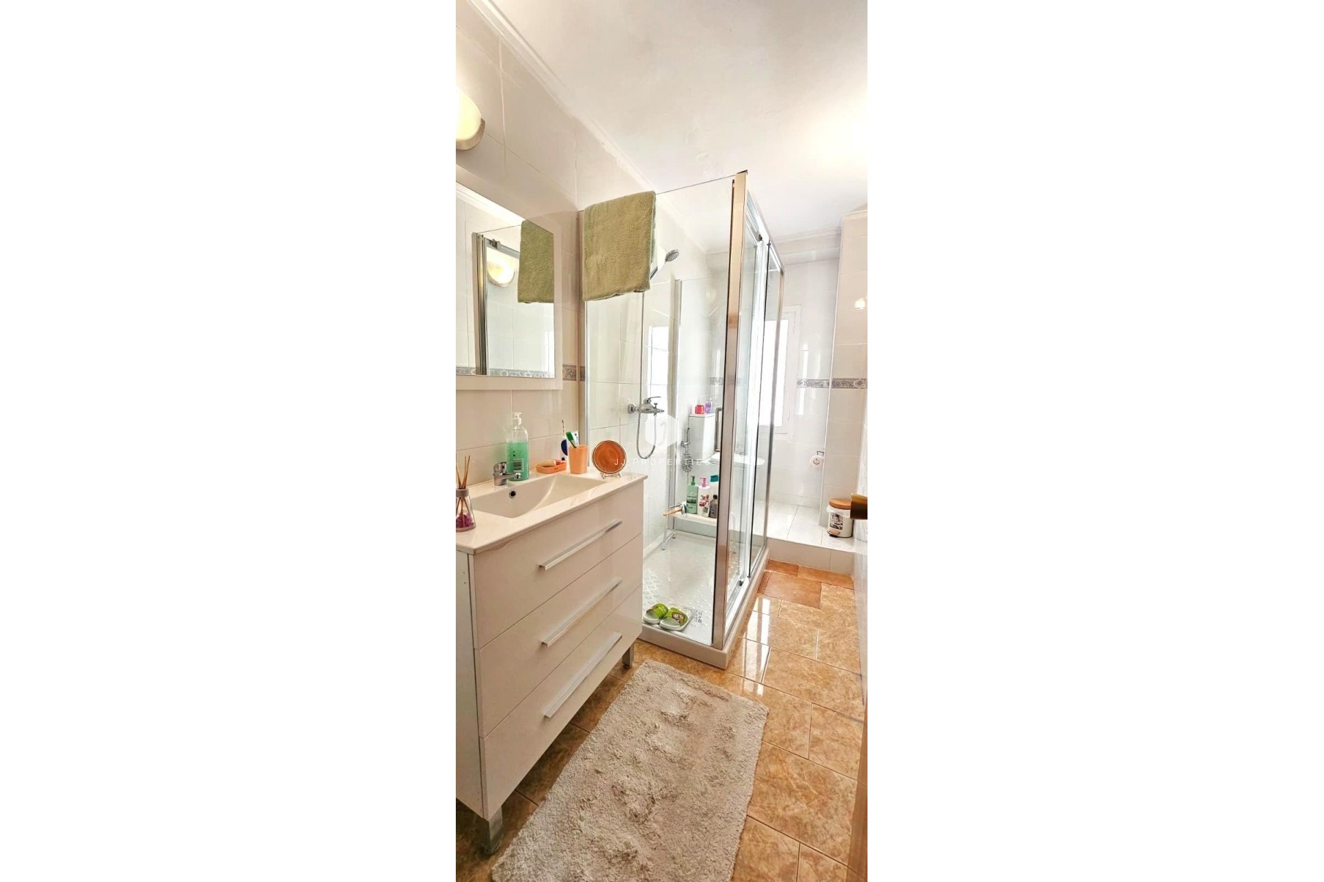 Segunda mano - Apartamento / piso -
Bigastro - Comunidad Valenciana