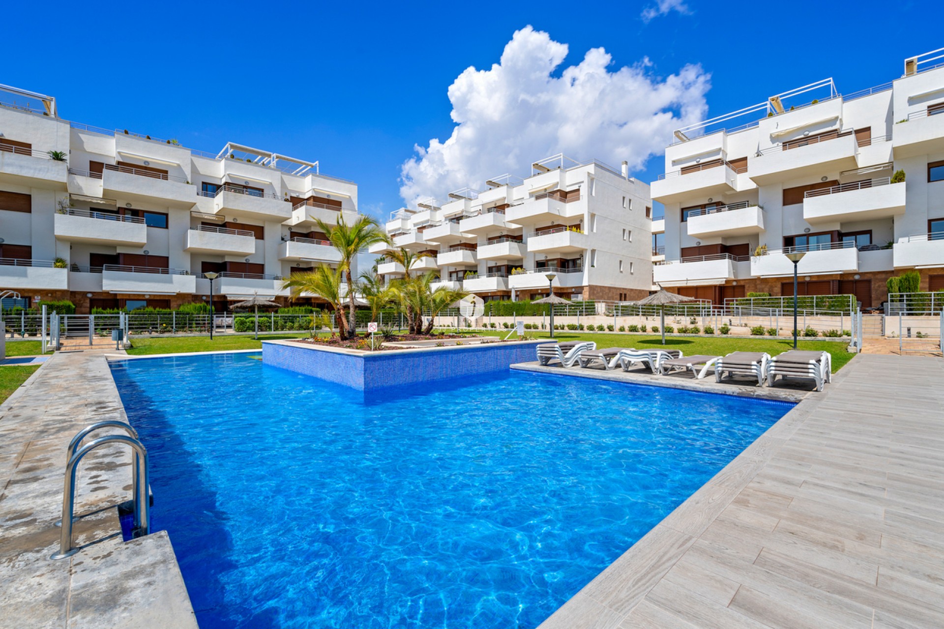 Segunda mano - Apartamento / piso -
Cabo Roig - Costa Blanca