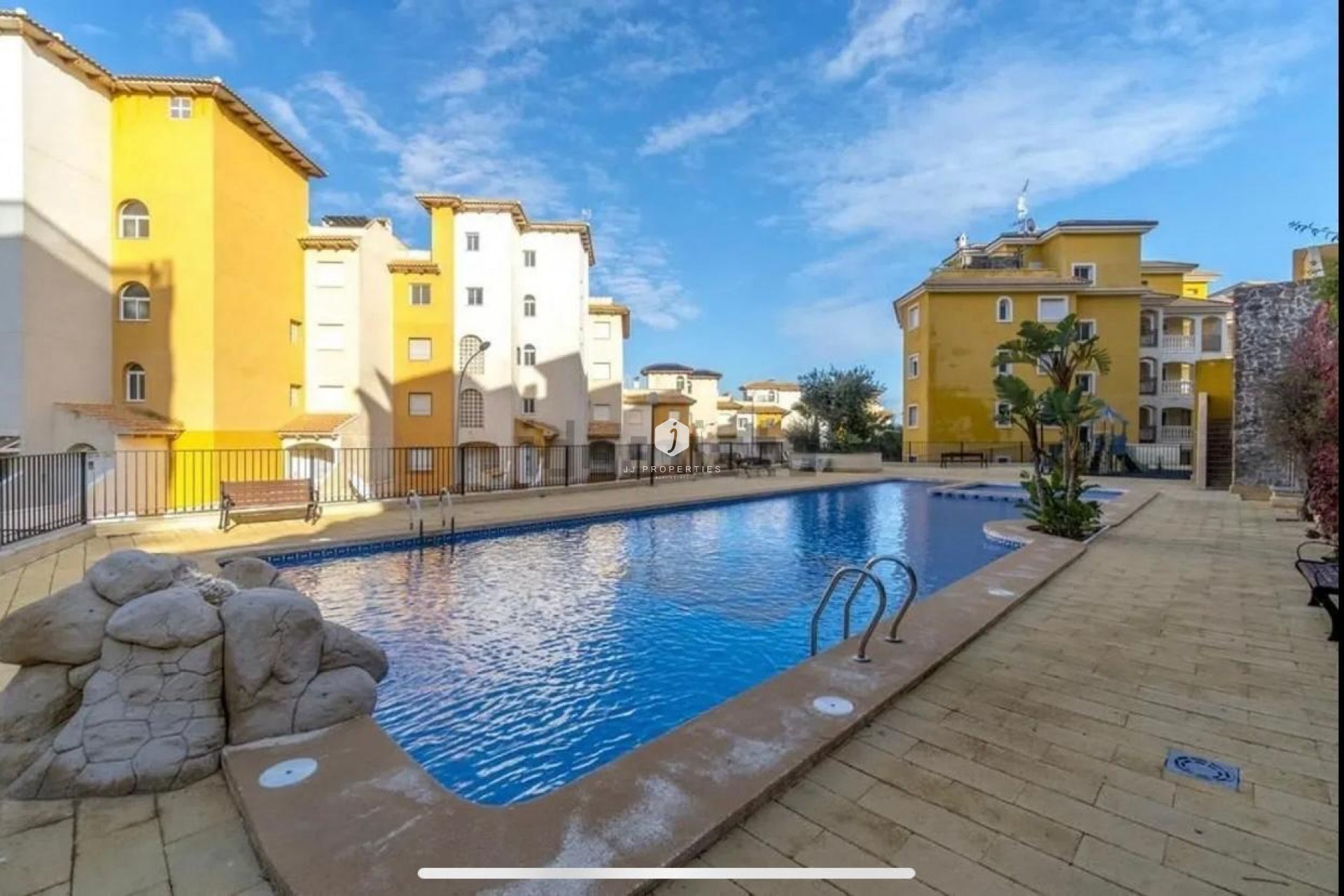 Segunda mano - Apartamento / piso -
Campoamor - Costa Blanca